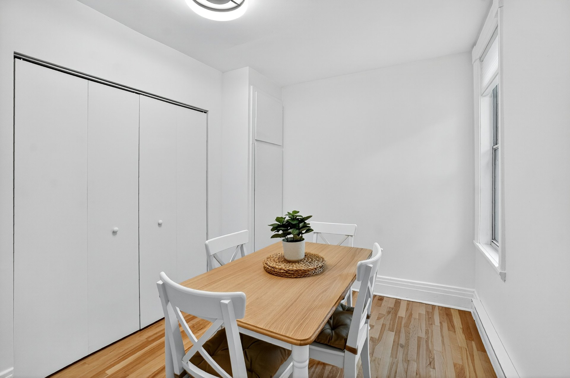 Photo - Salle à manger