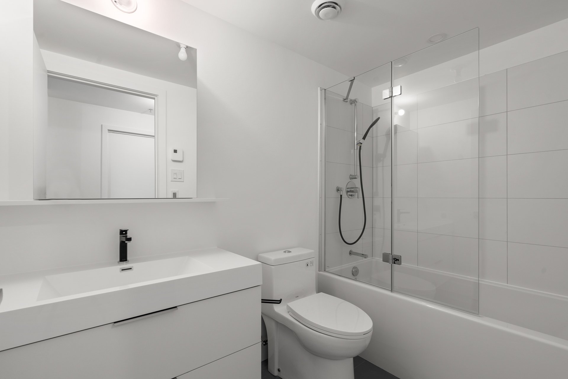 Photo - Bathroom