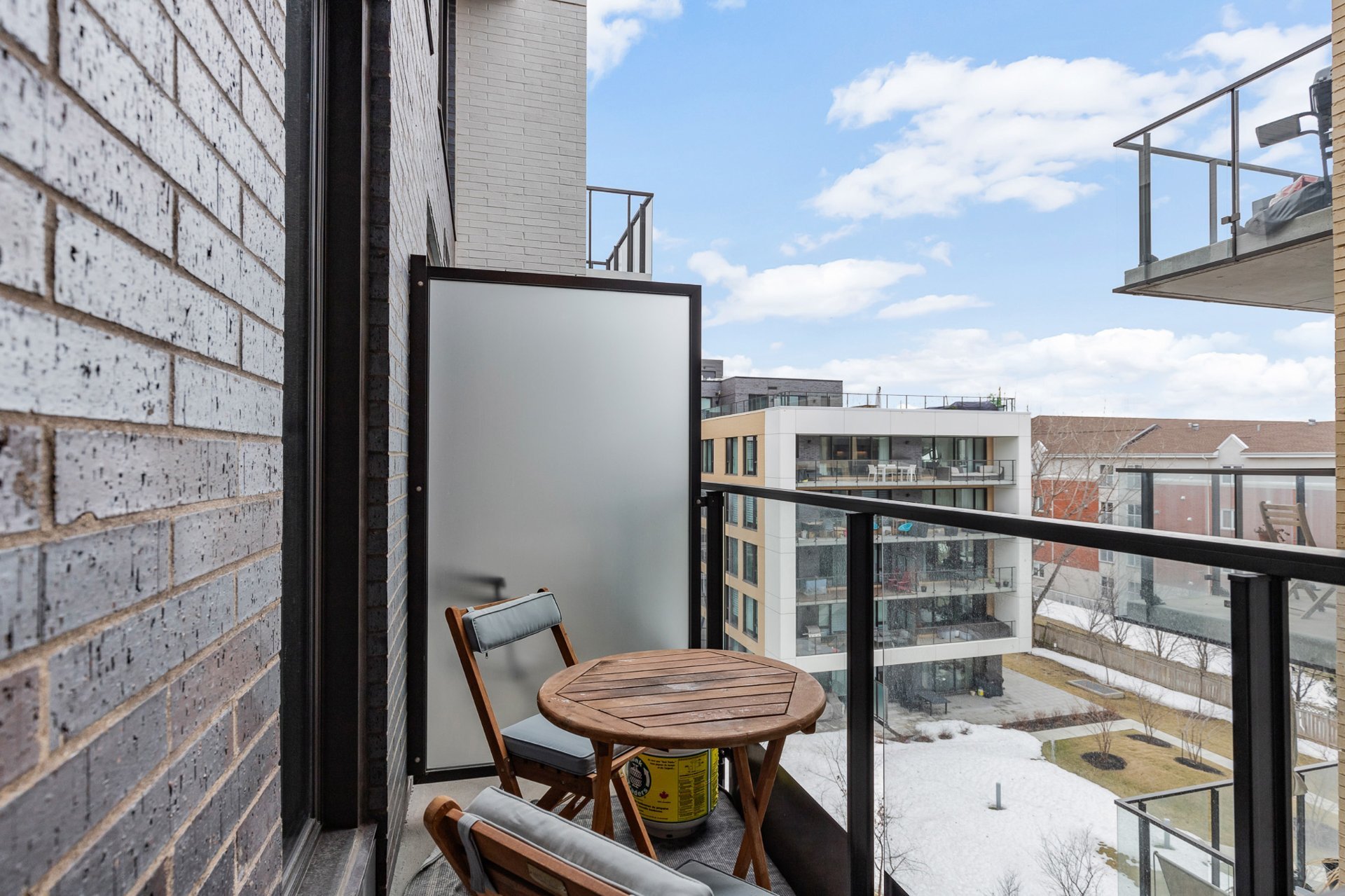 Photo - Balcony