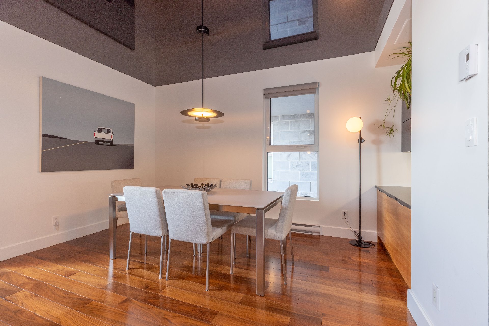 Photo - Salle à manger