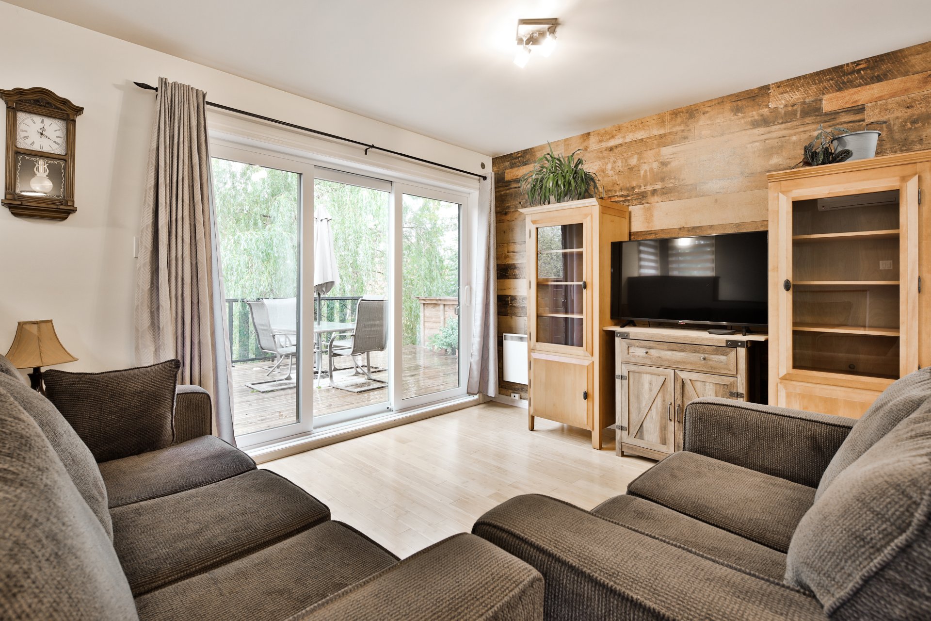 Photo - Intergenerational