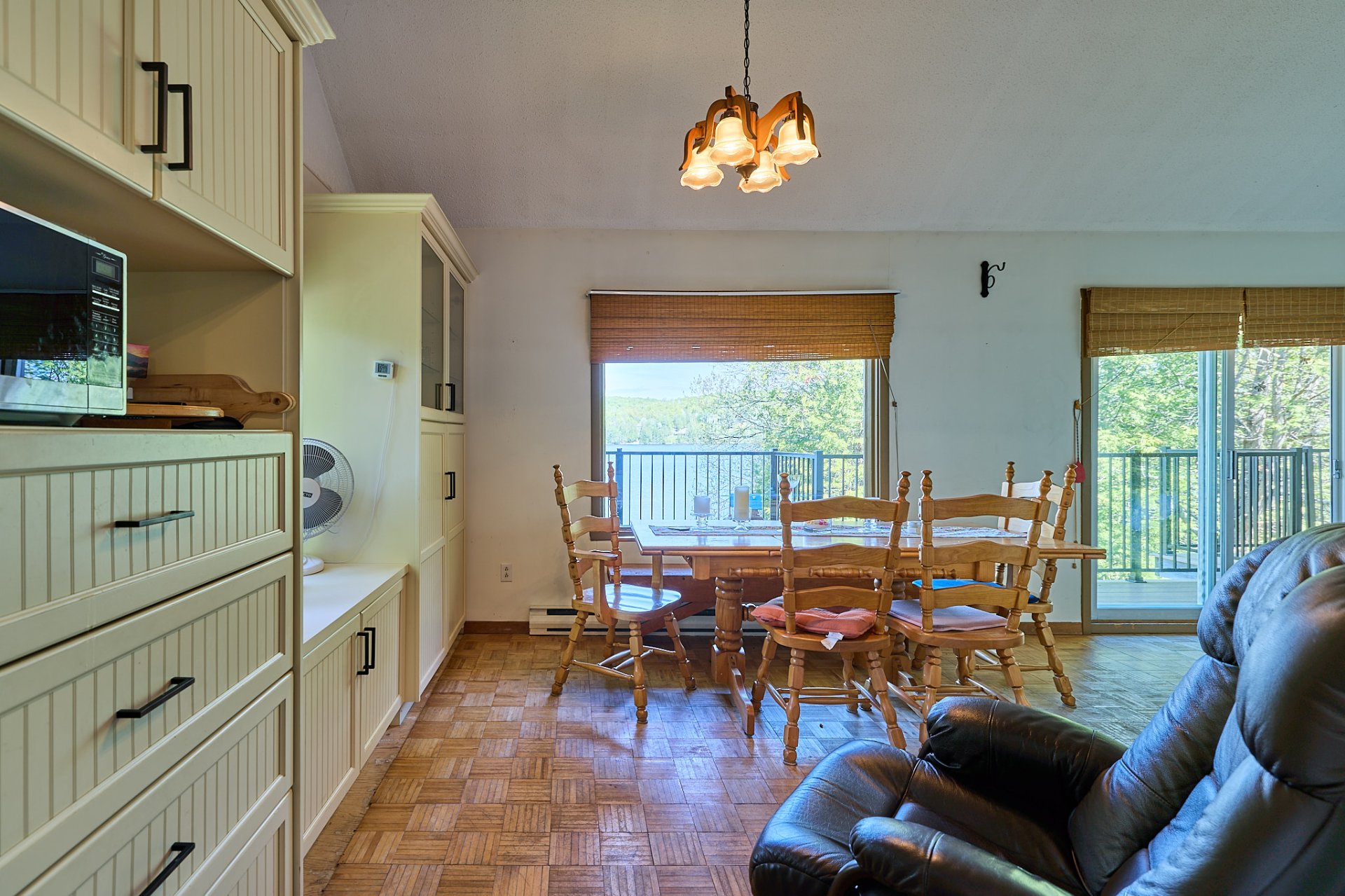 Photo - Salle à manger