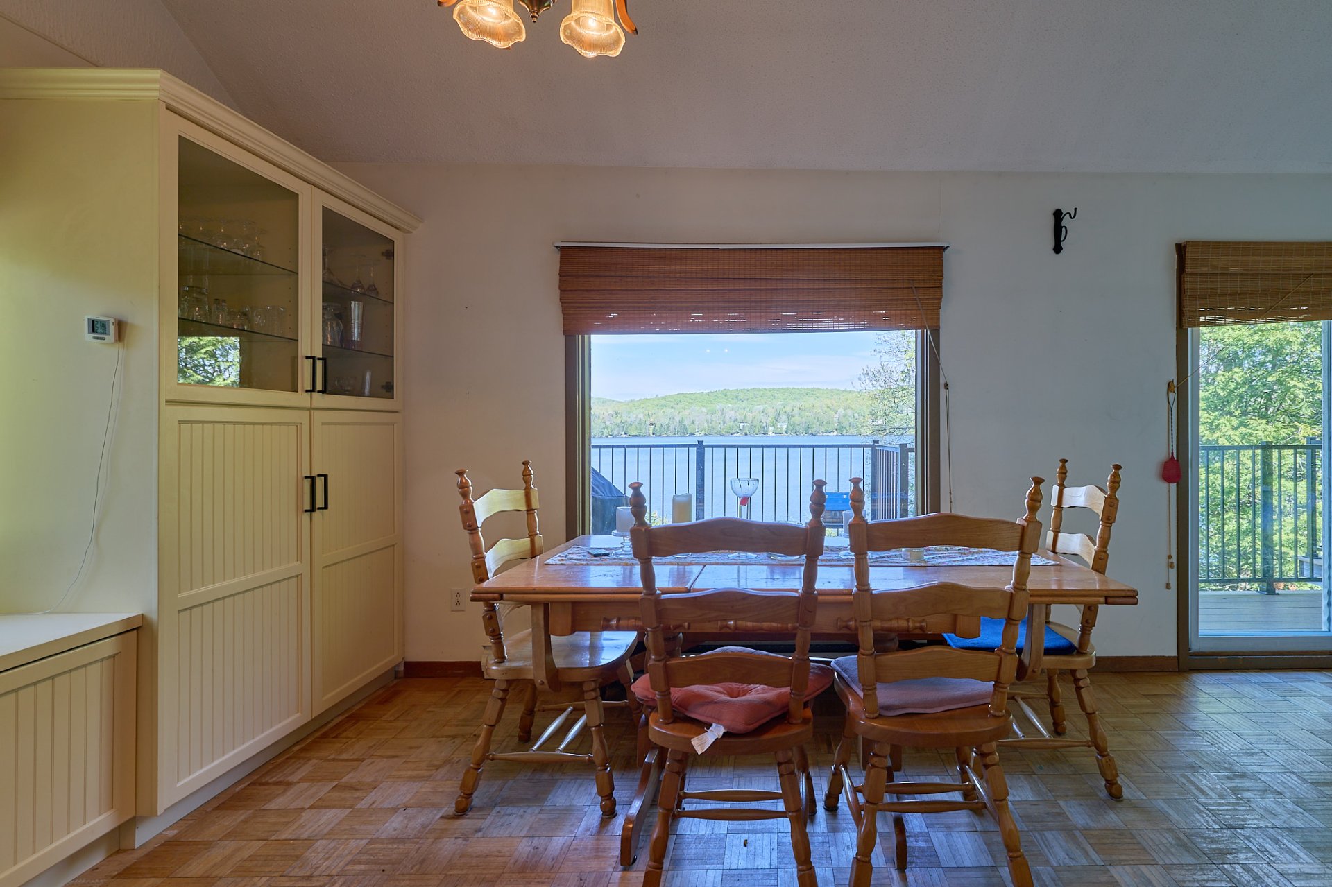 Photo - Salle à manger