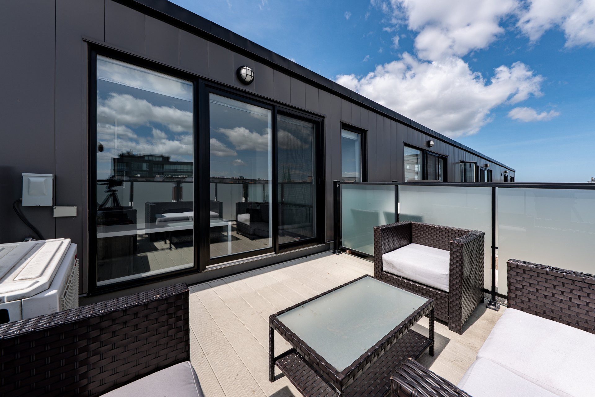 Photo - Balcon