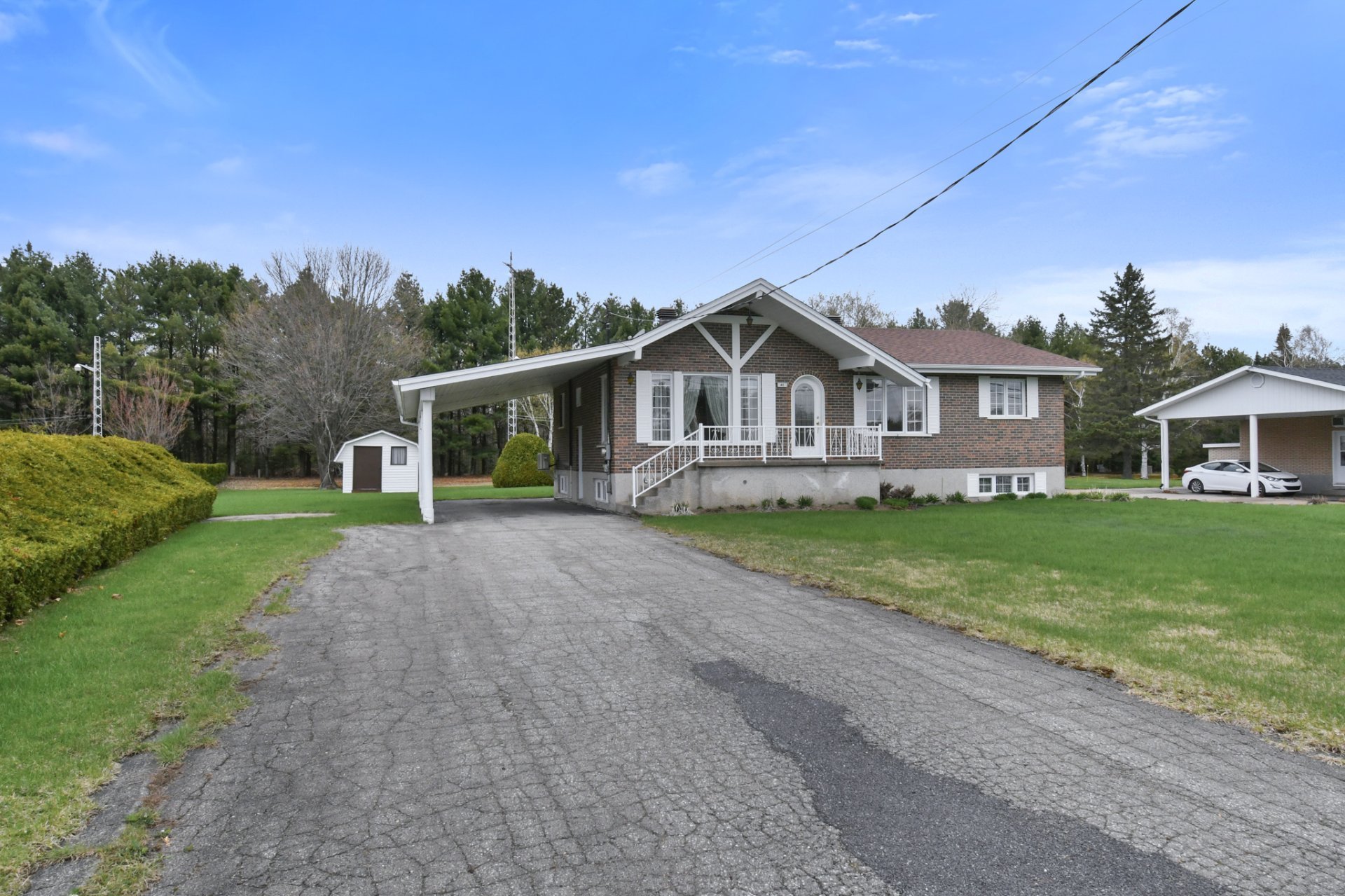 Photo - Frontage