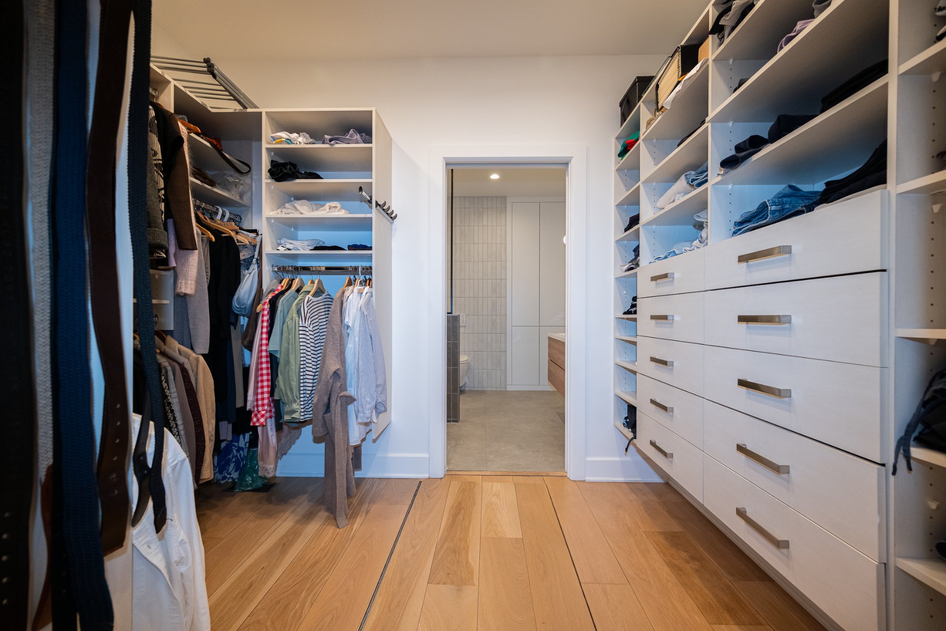 Photo - Penderie (Walk-in)