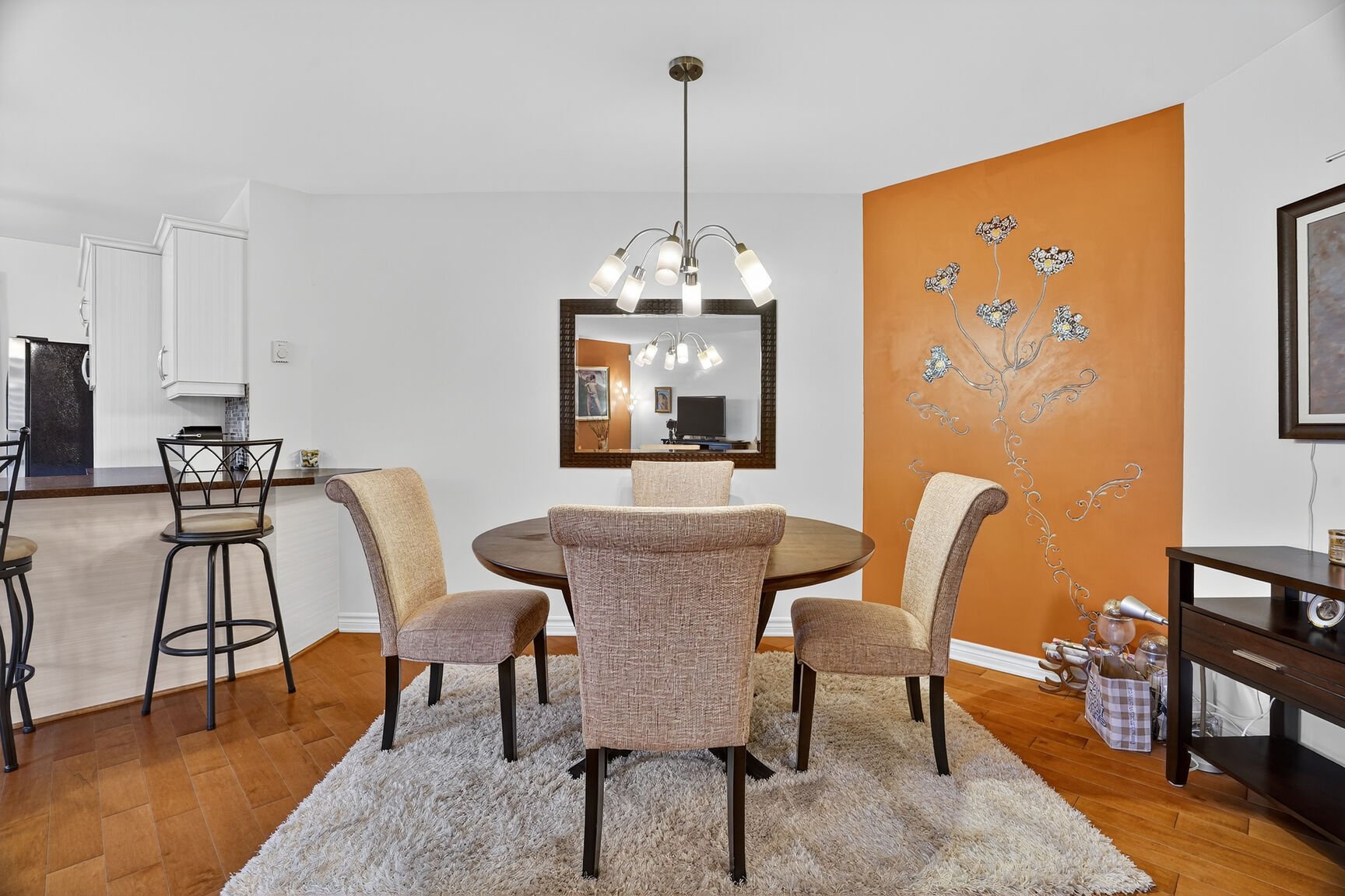 Photo - Salle à manger