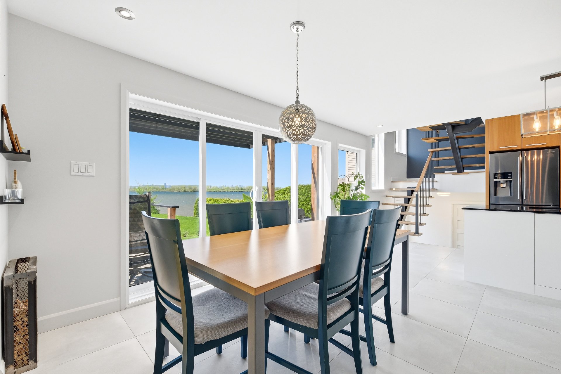Photo - Dining room