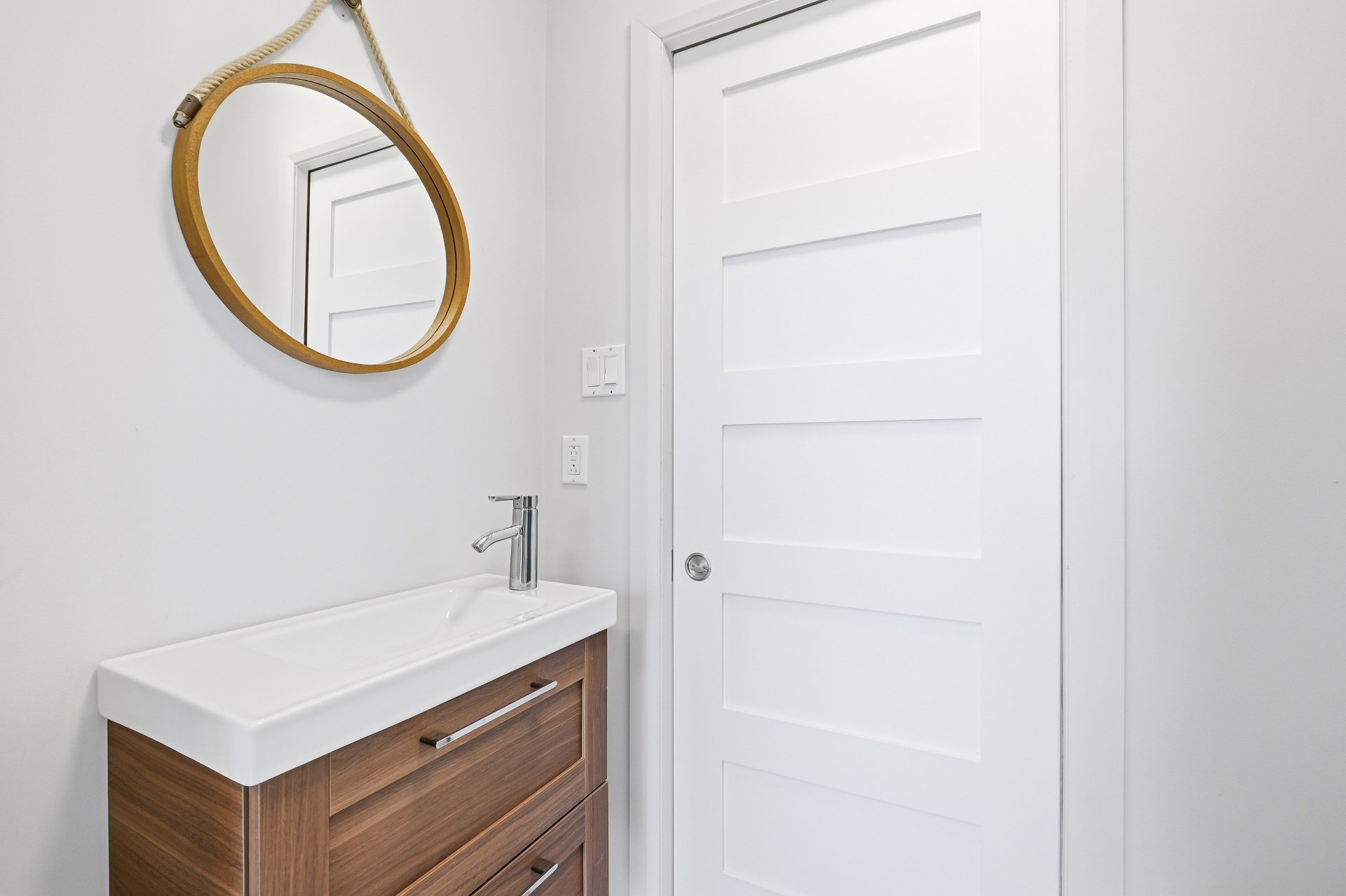 Photo - Washroom