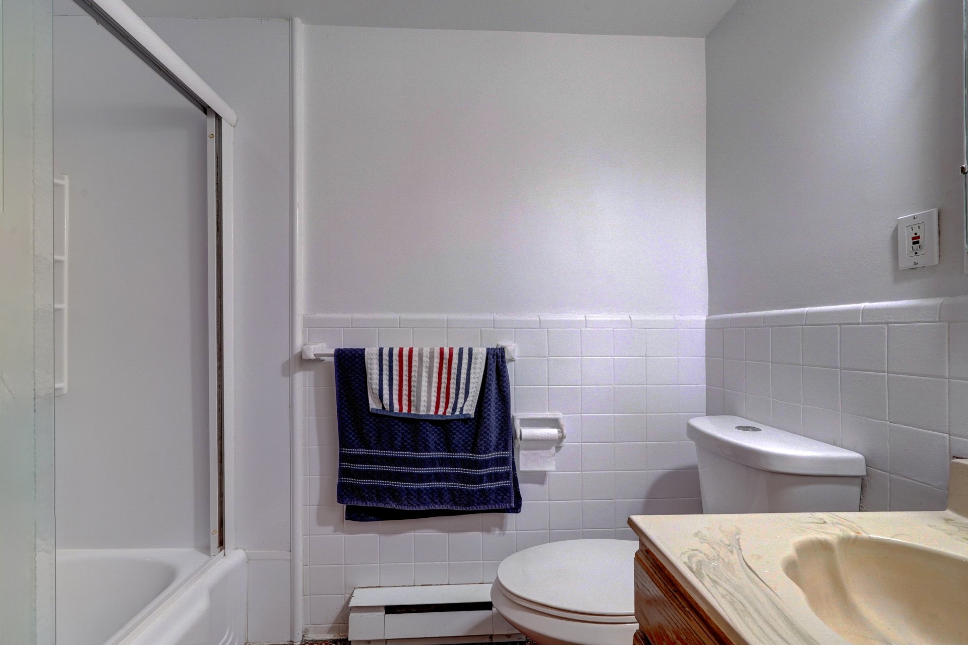 Photo - Bathroom
