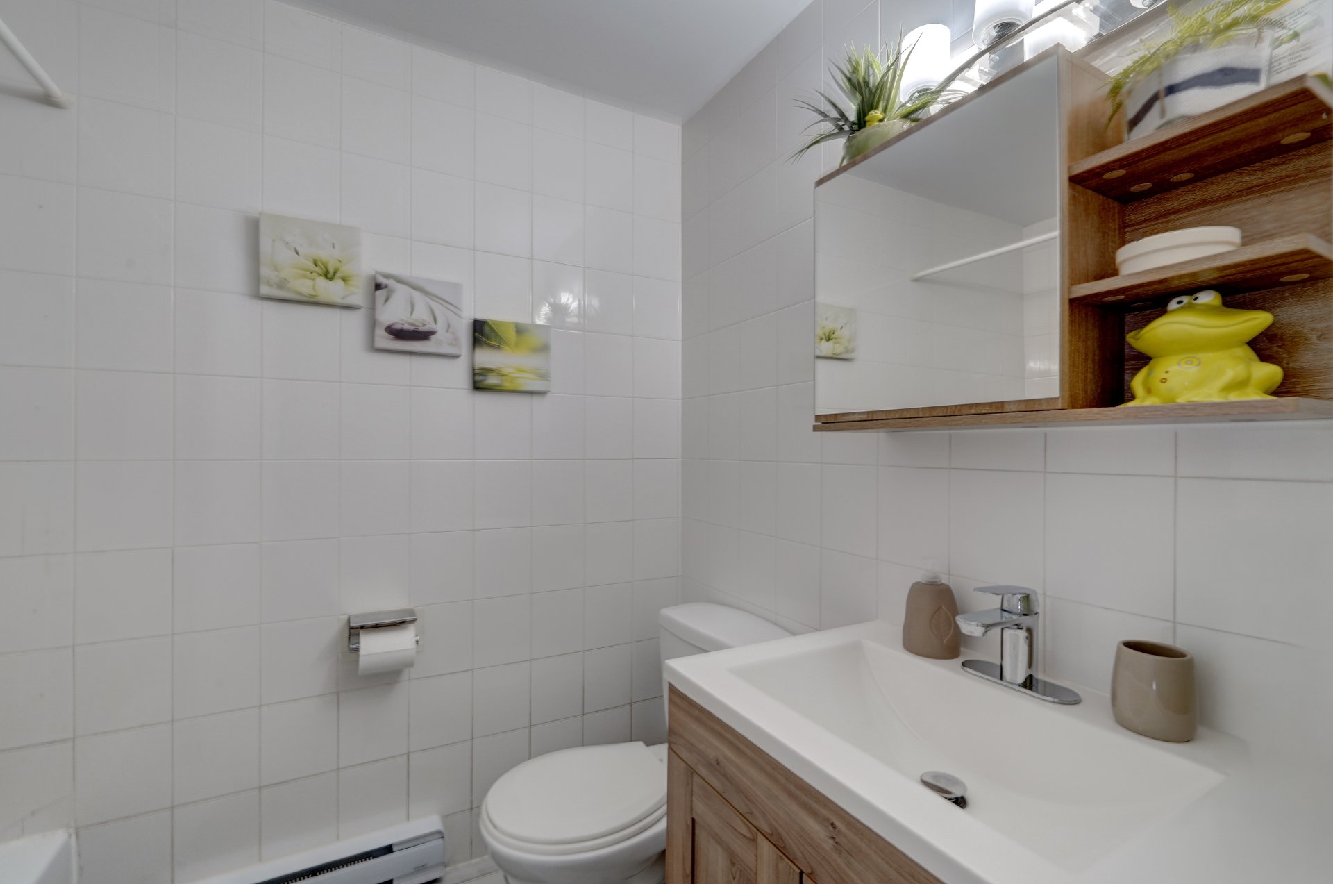 Photo - Bathroom