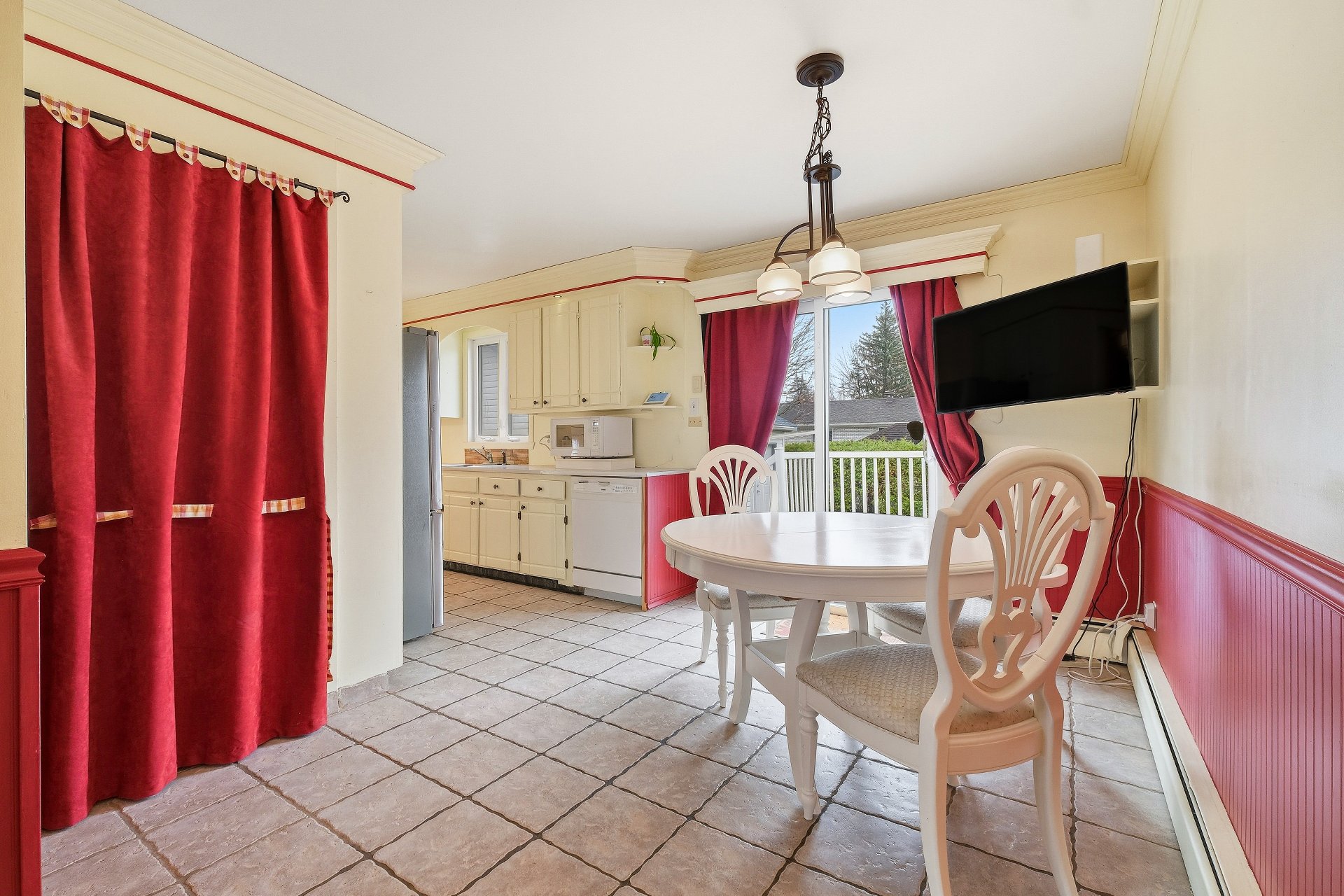 Photo - Salle à manger