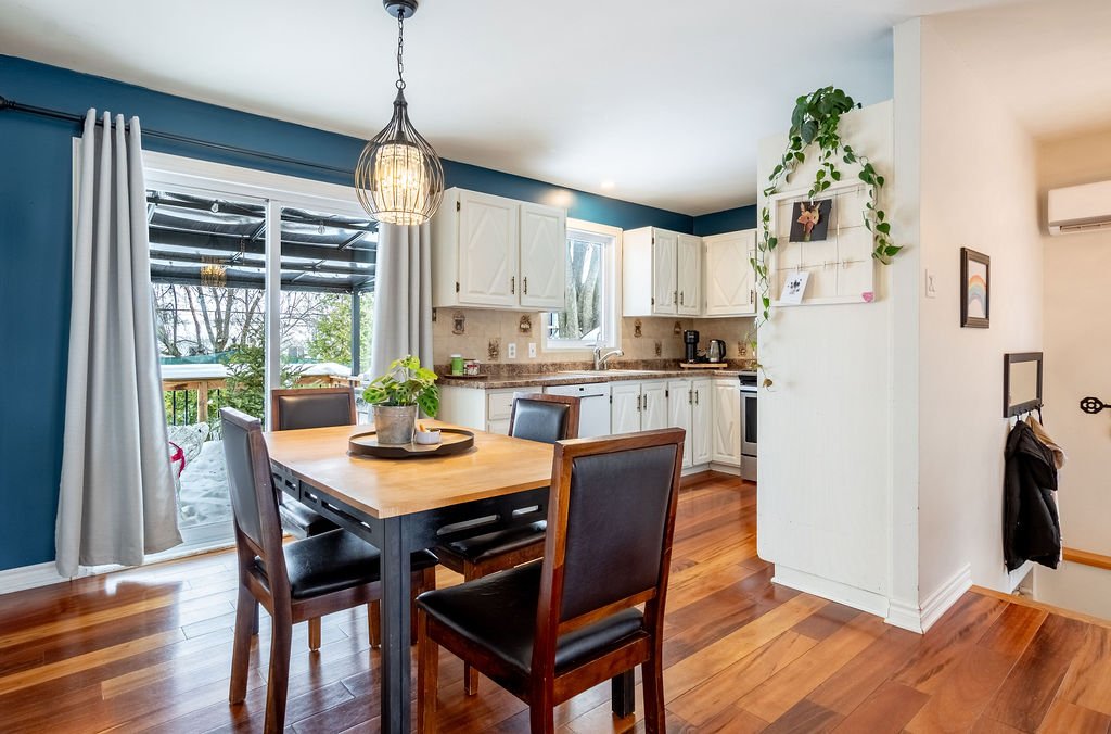 Photo - Salle à manger