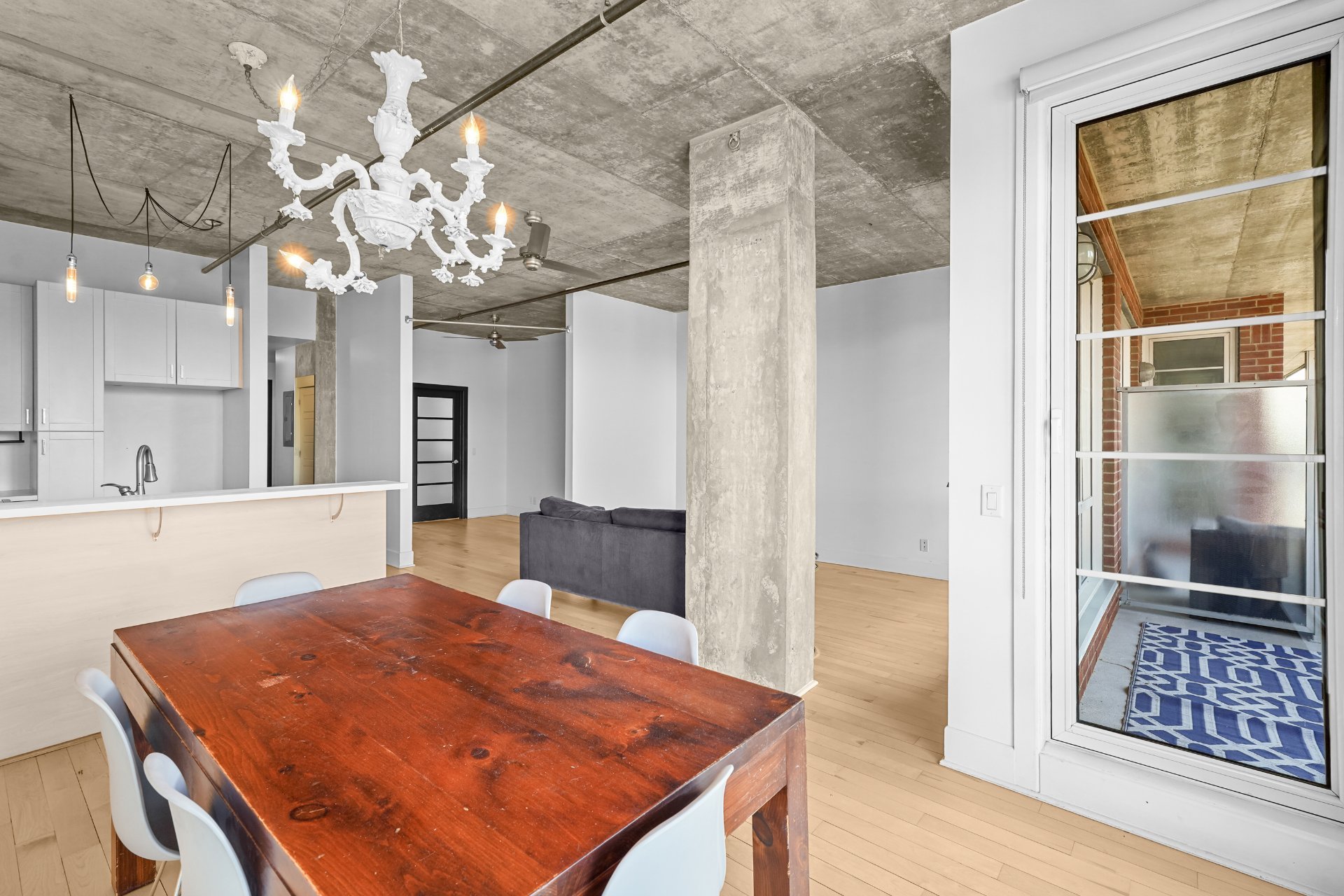 Photo - Salle à manger