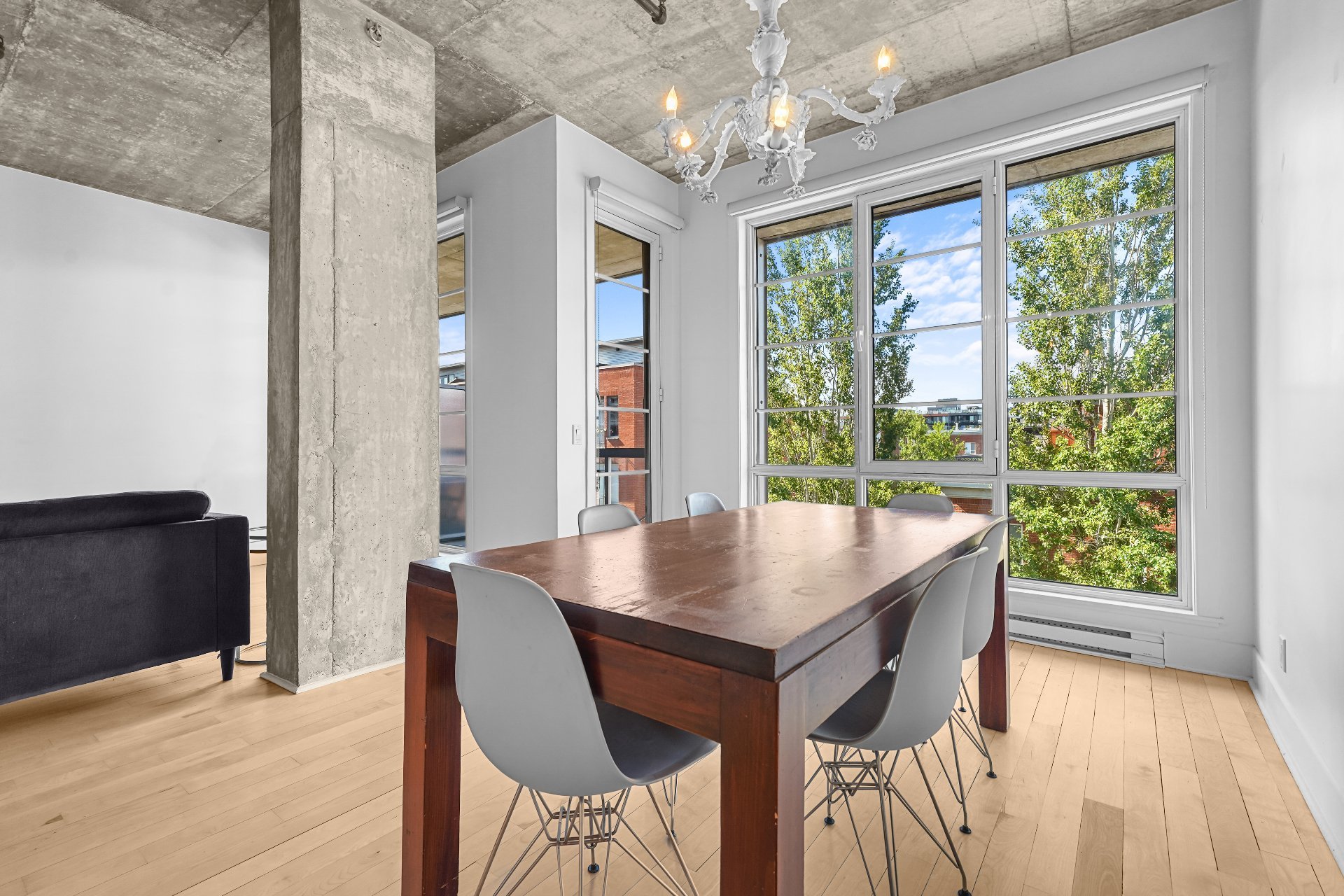 Photo - Salle à manger