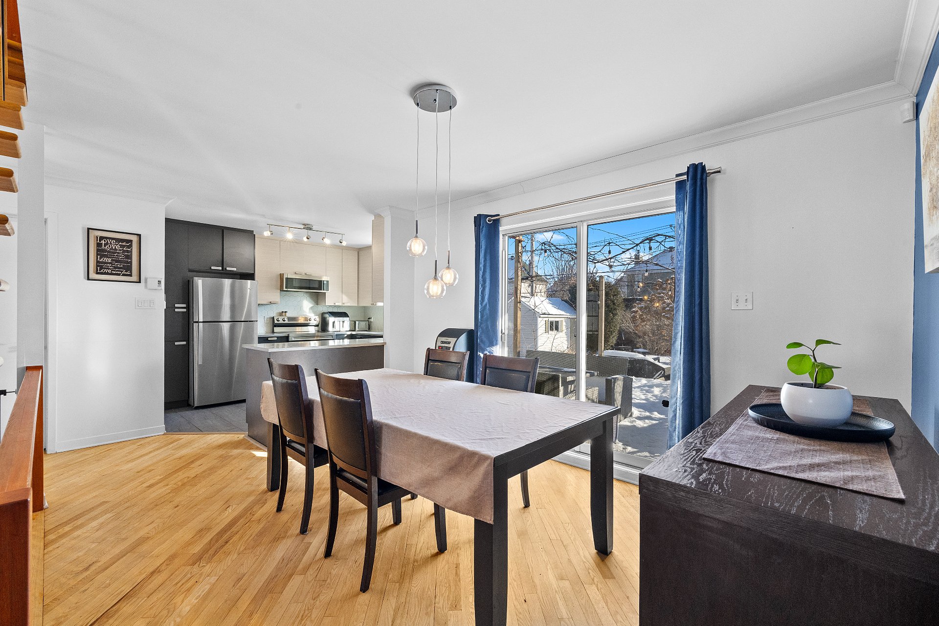 Photo - Salle à manger