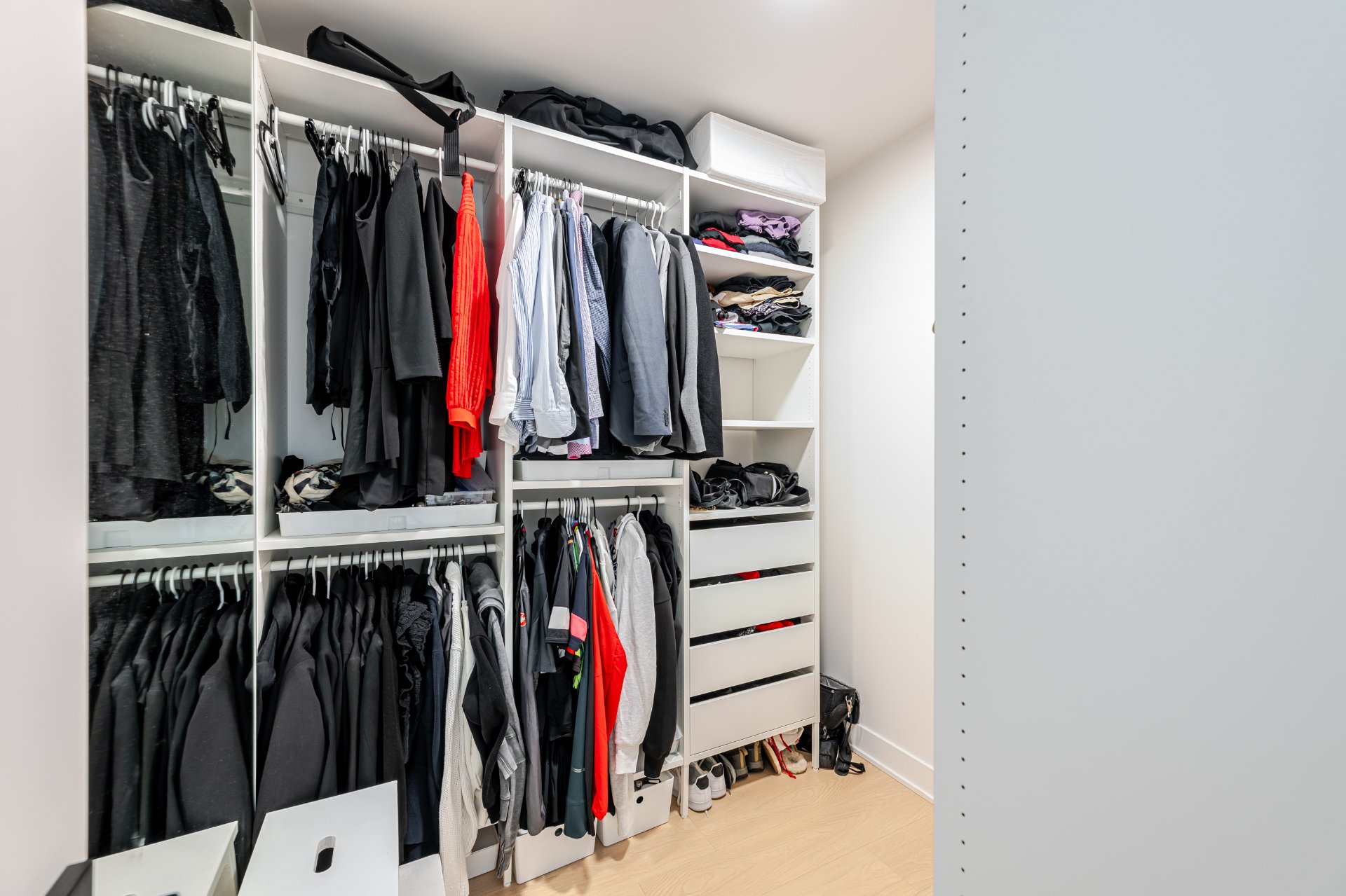 Photo - Walk-in closet