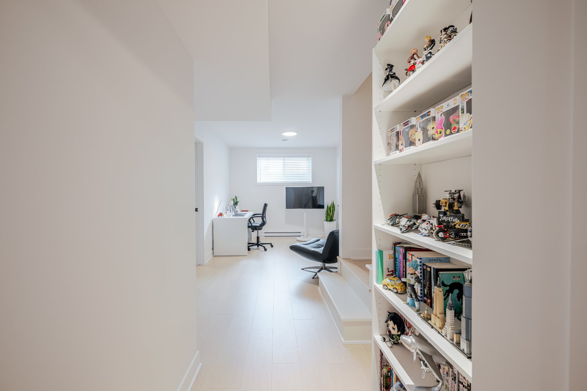Photo - Corridor