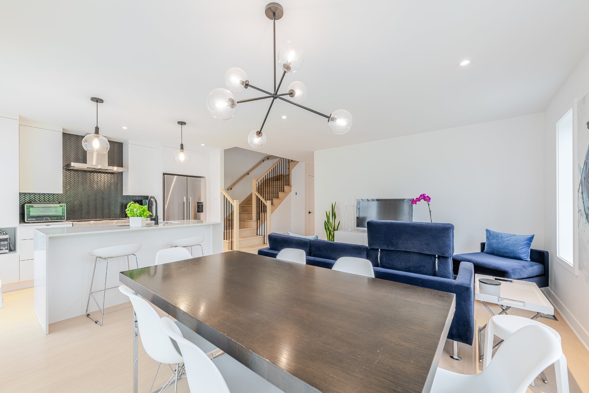 Photo - Dining room