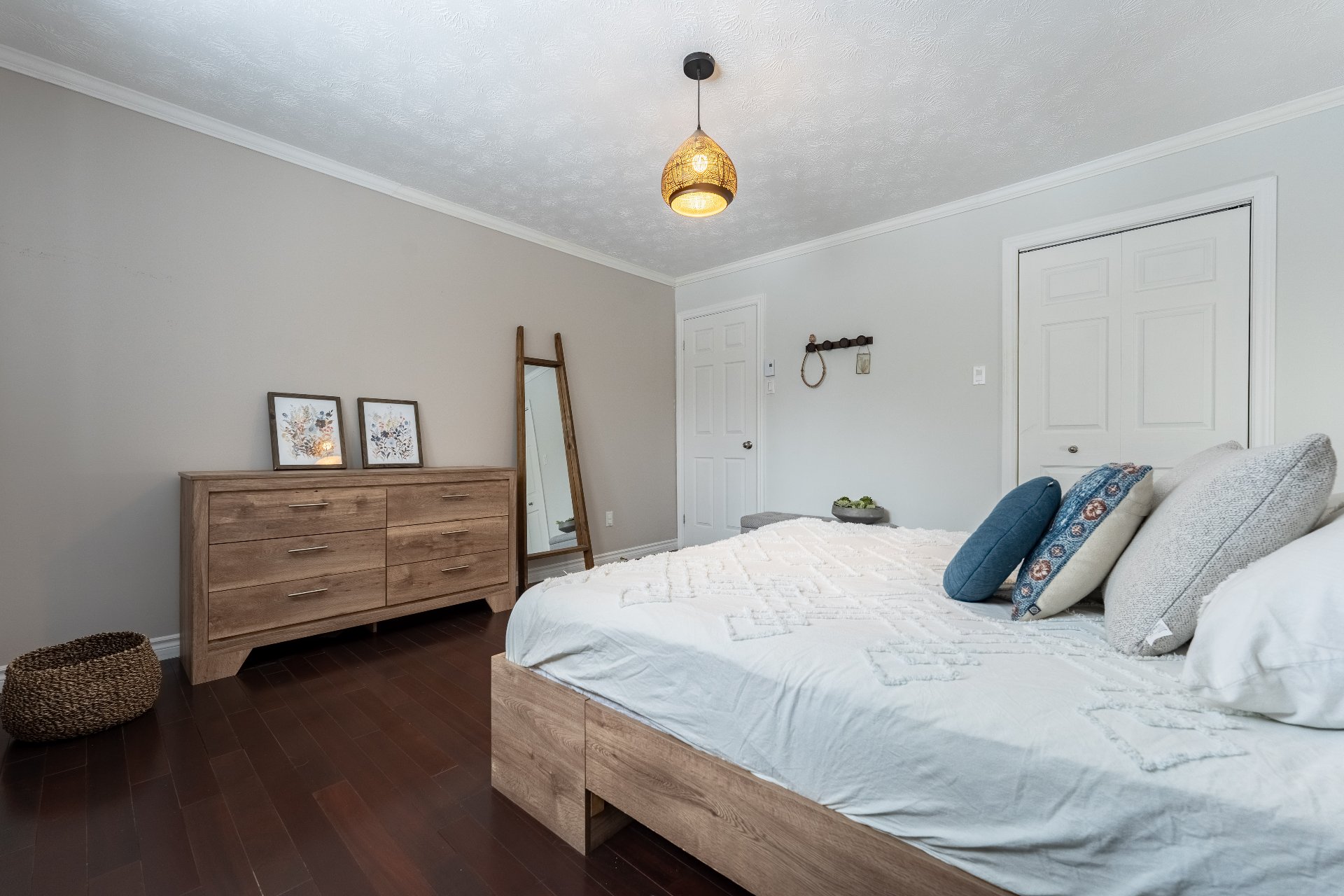 Photo - Primary bedroom