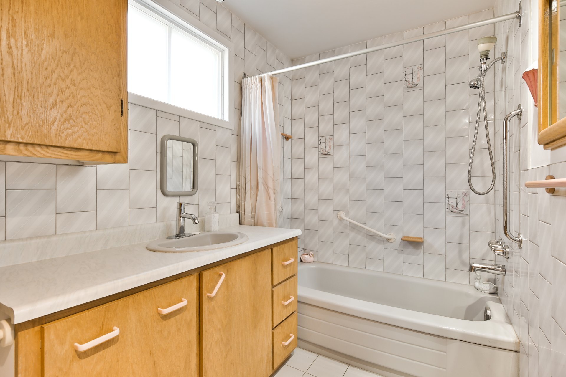 Photo - Bathroom