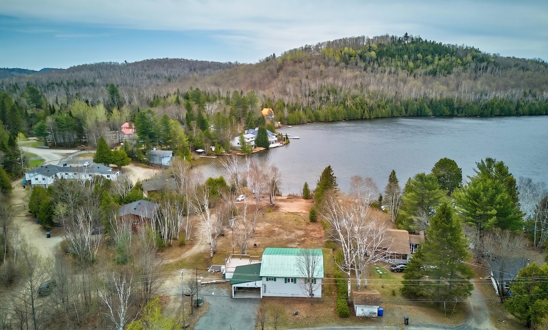 Photo - Overall View