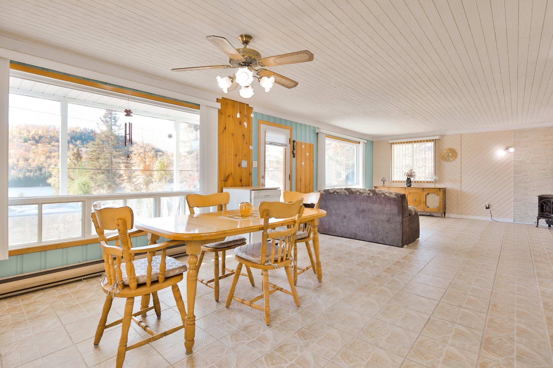 Photo - Dining room
