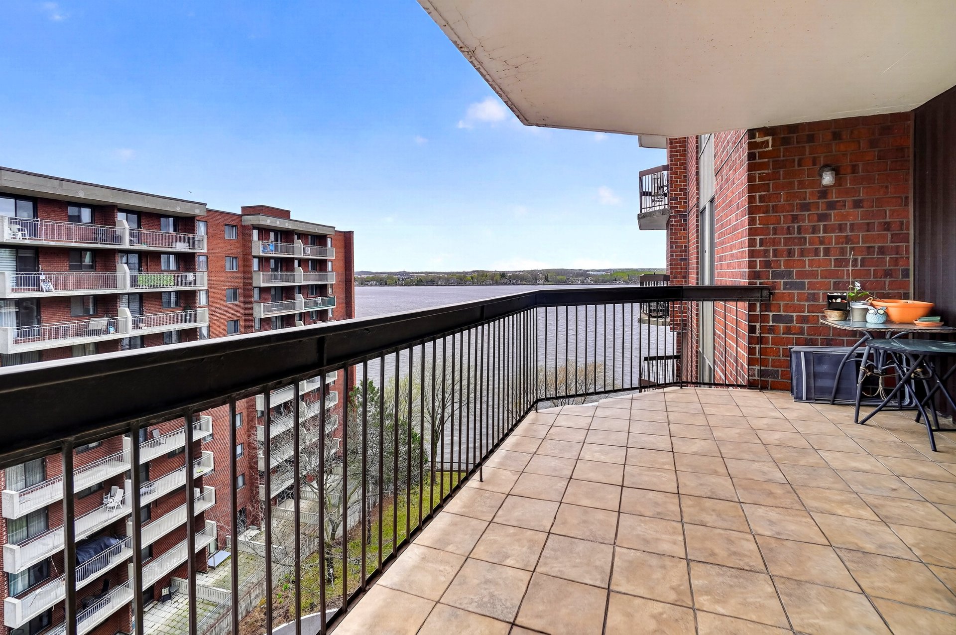 Photo - Balcony