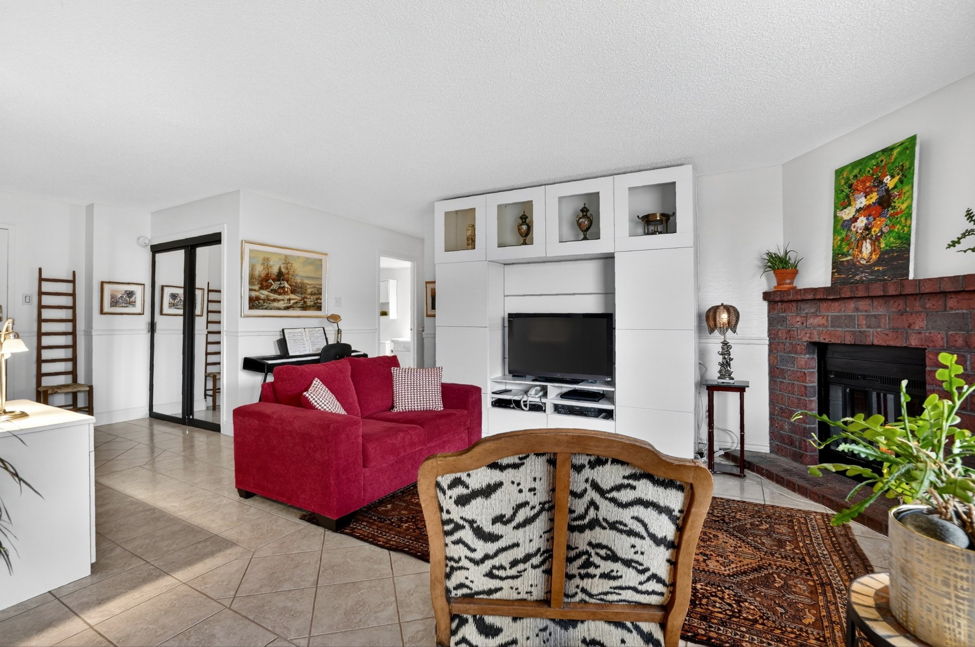 Photo - Living room