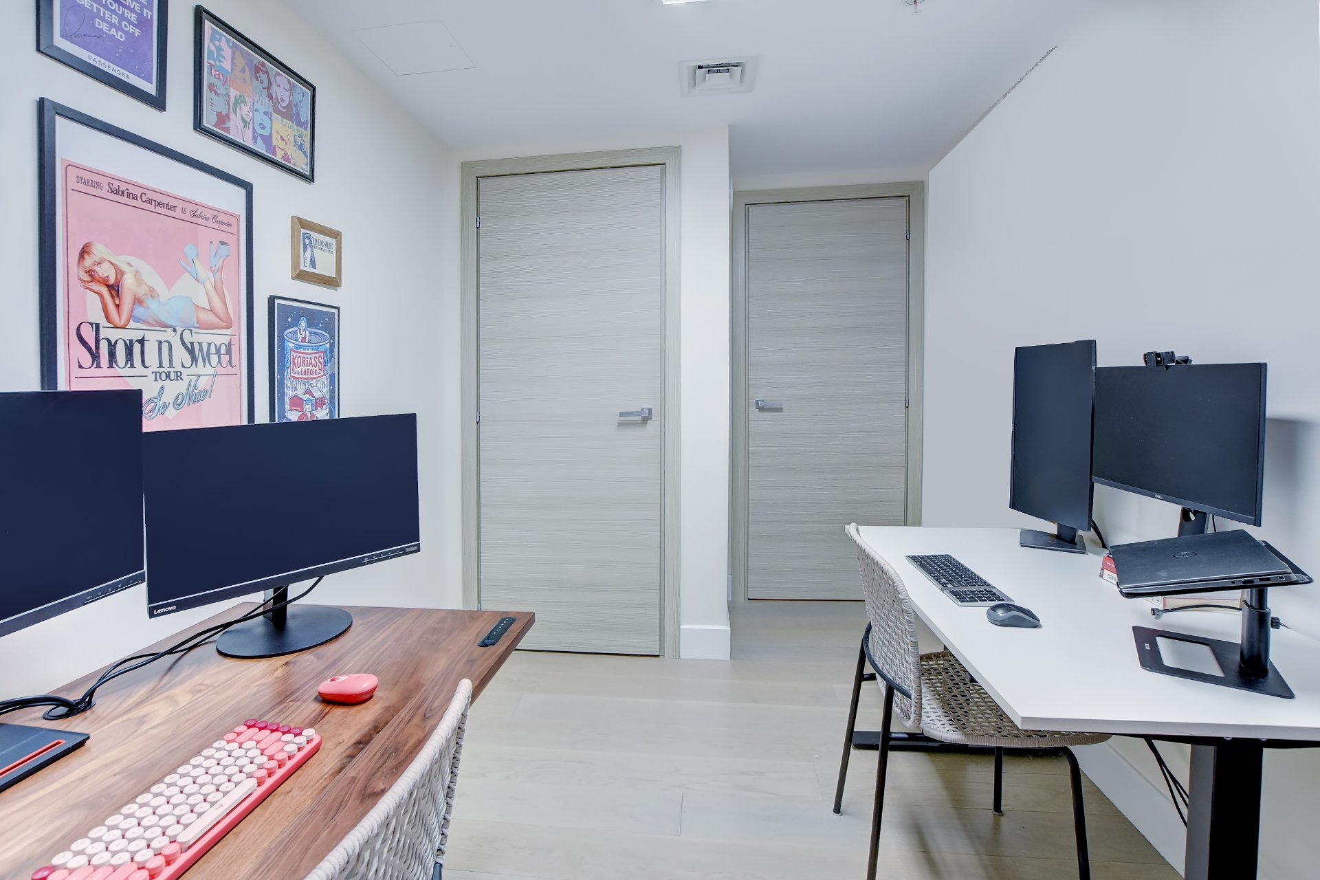 Photo - Office