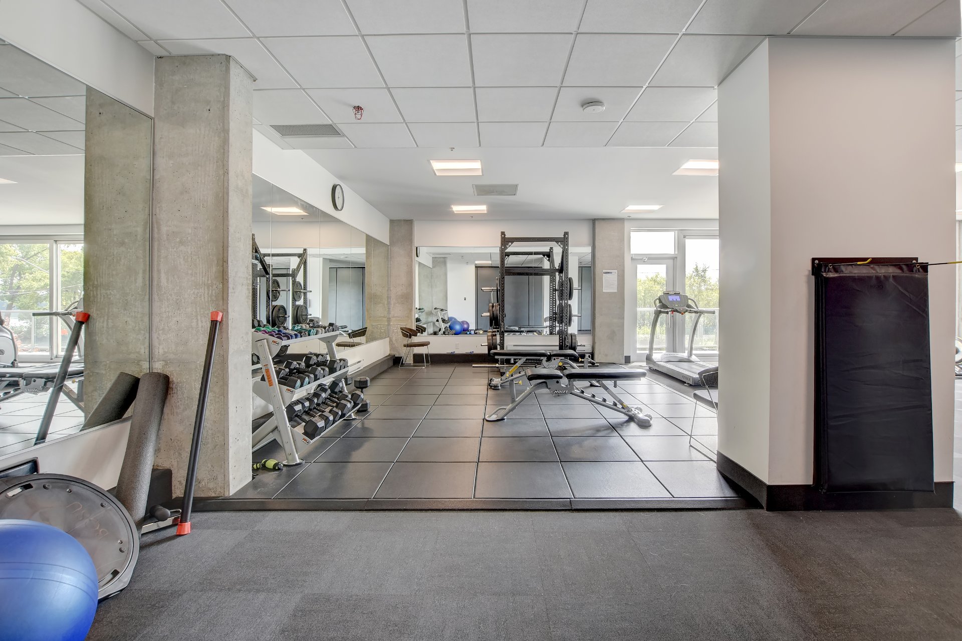 Photo - Exercise room