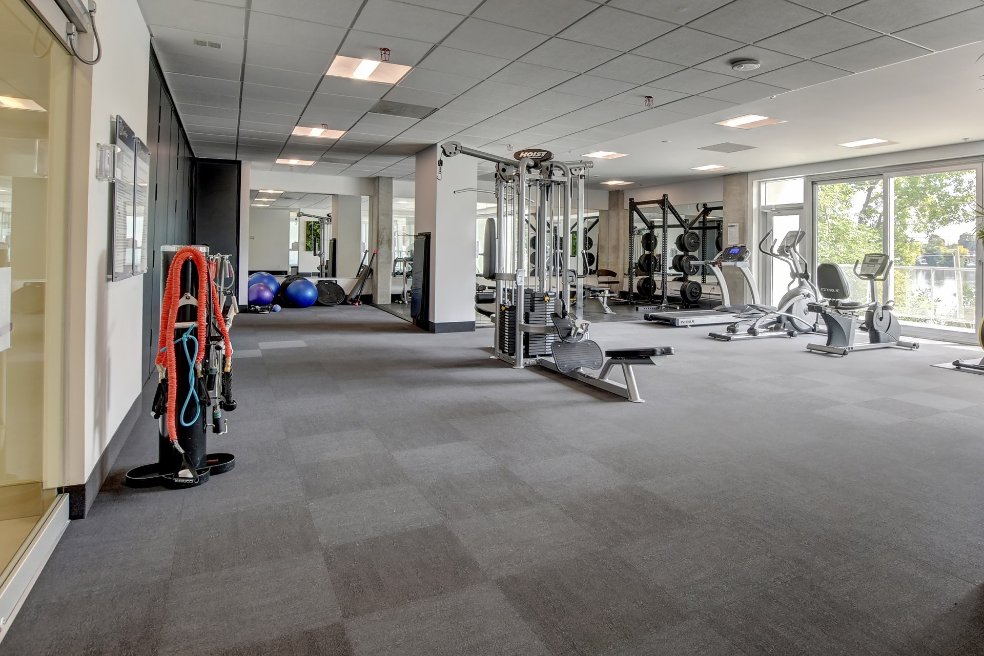 Photo - Exercise room