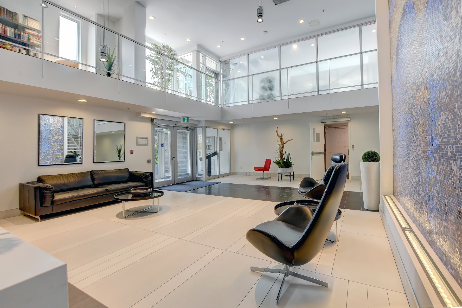 Photo - Reception Area