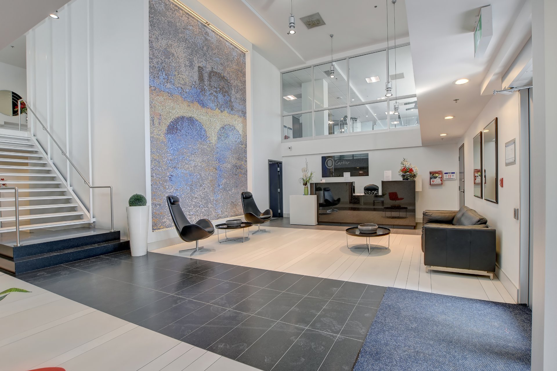 Photo - Reception Area