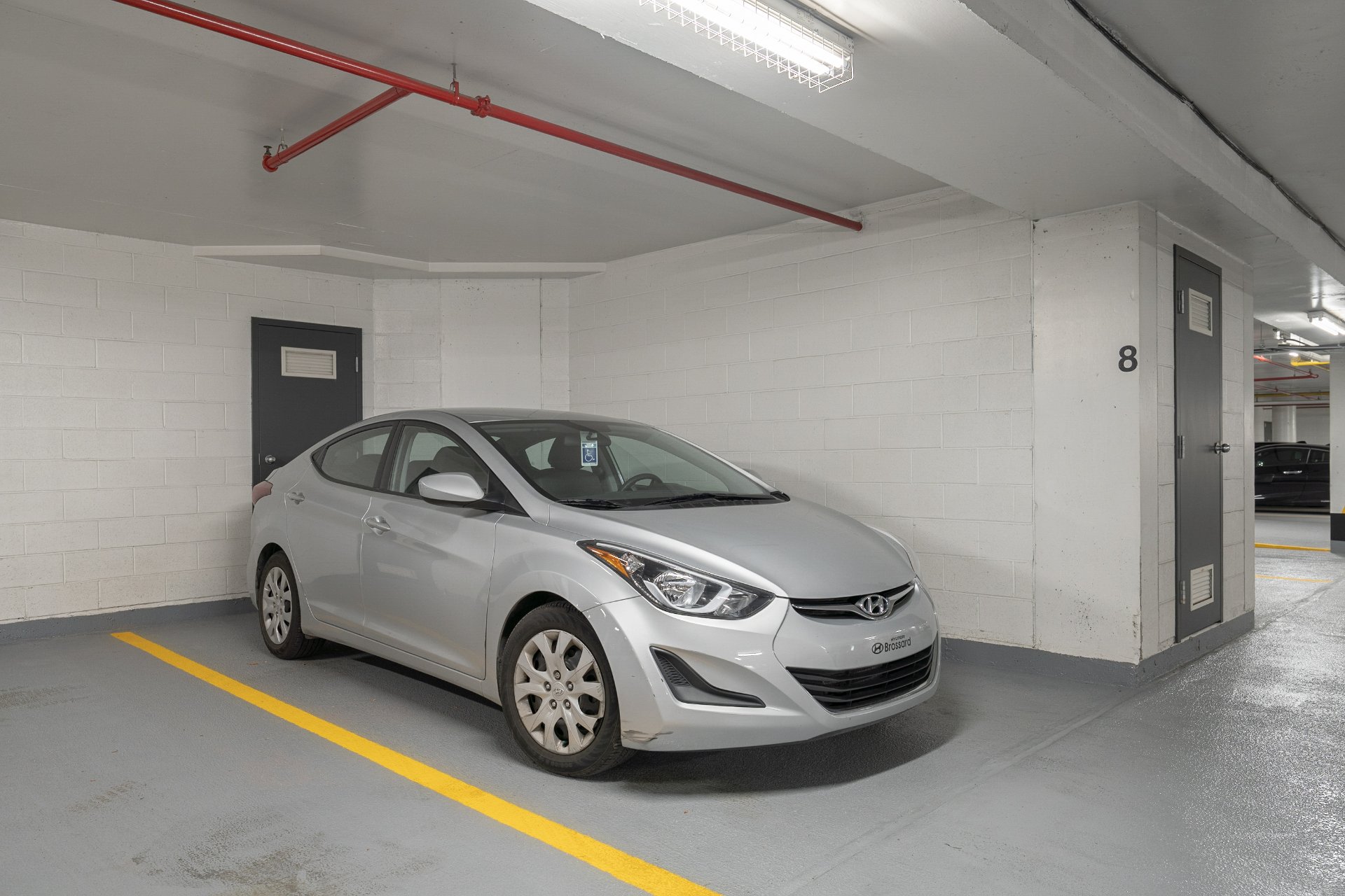 Photo - Stationnement