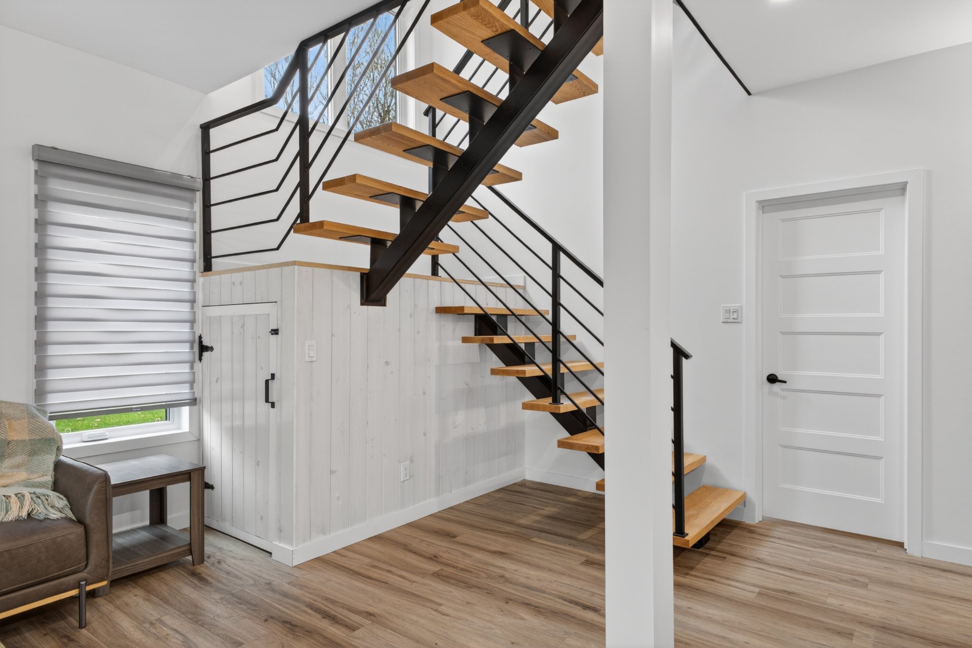 Photo - Staircase