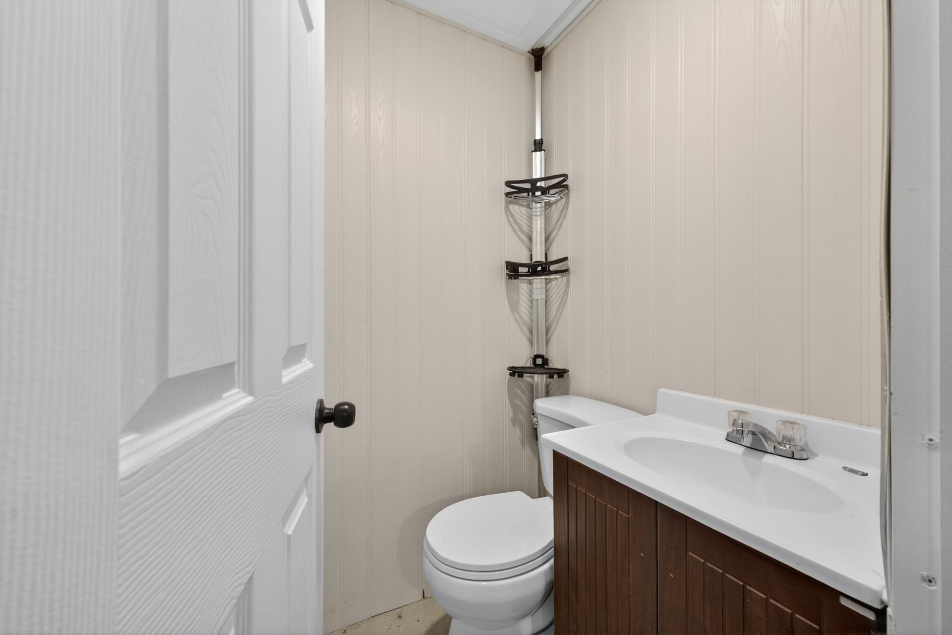 Photo - Washroom