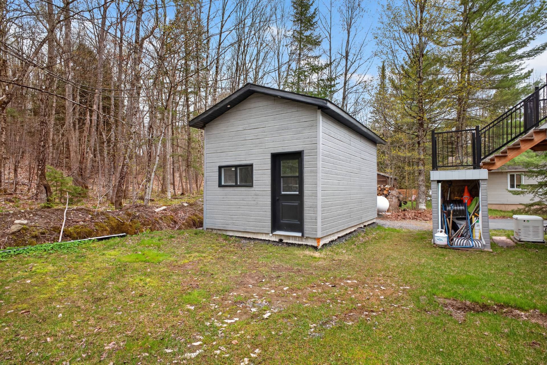Photo - Shed