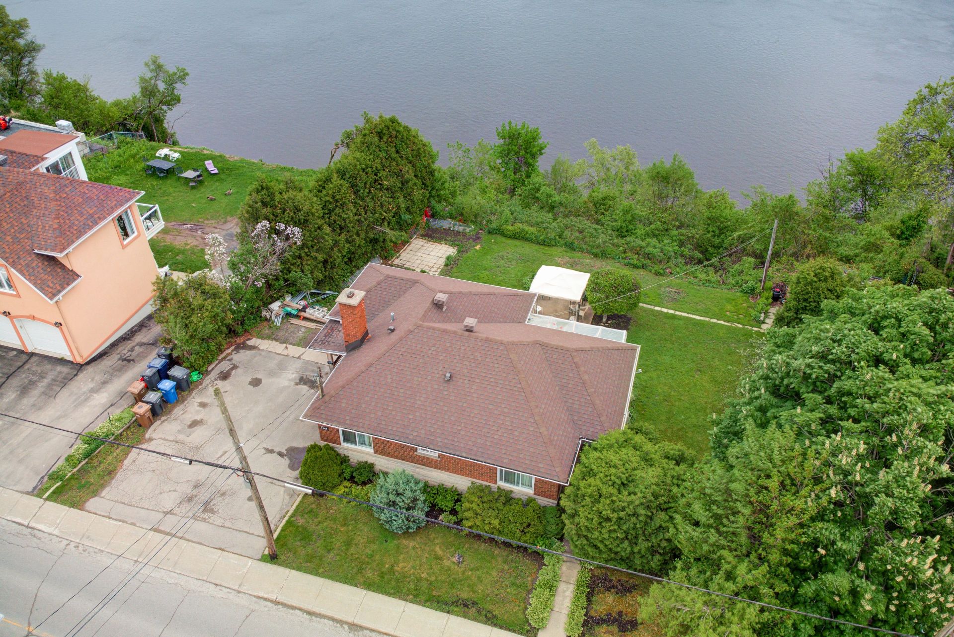 Photo - Terre/Terrain