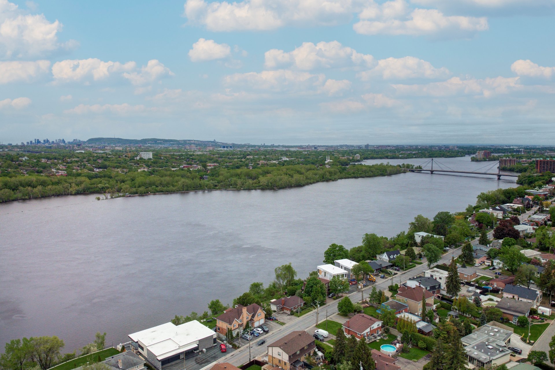 Photo - Vue sur l'eau