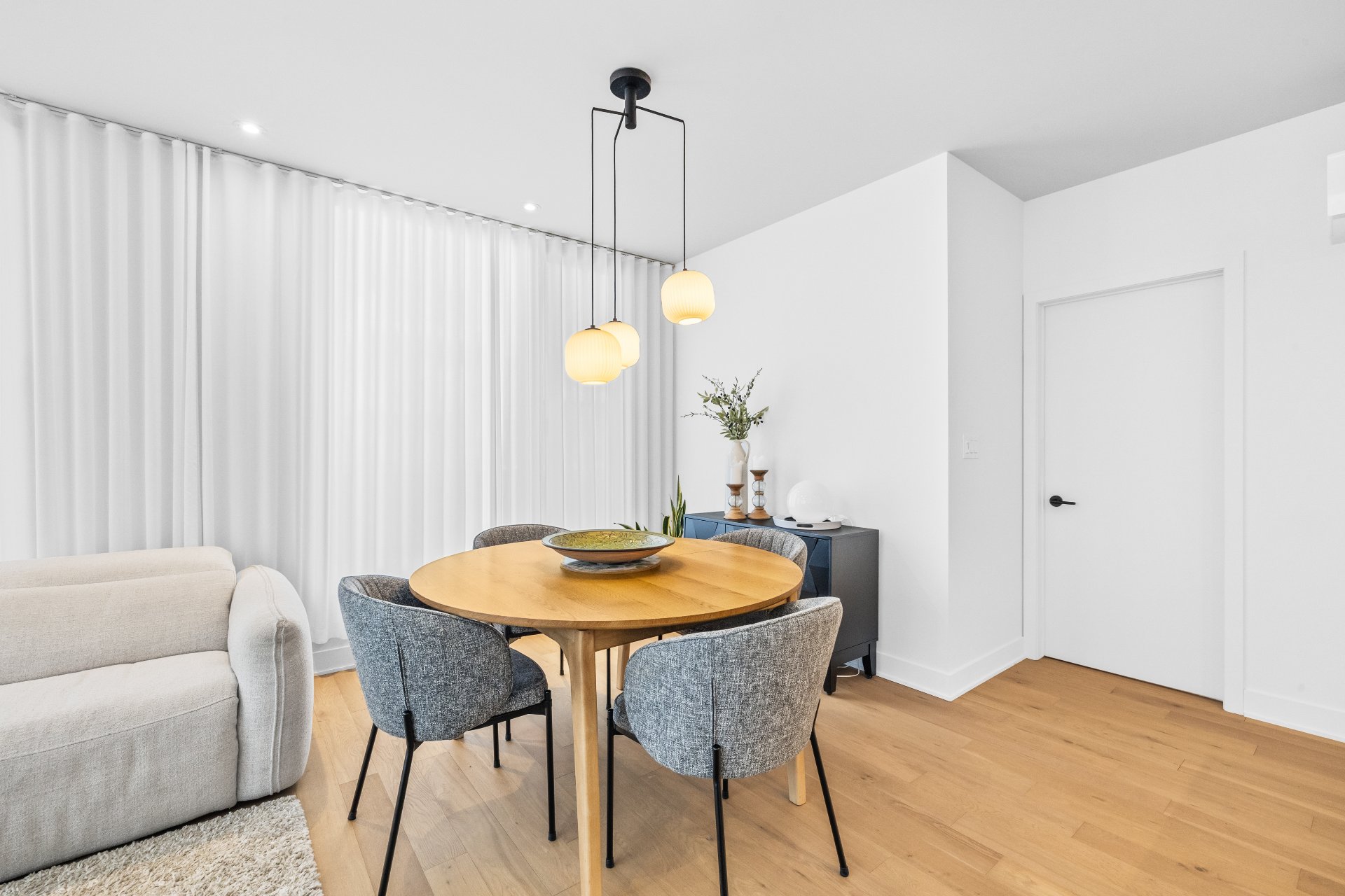 Photo - Salle à manger