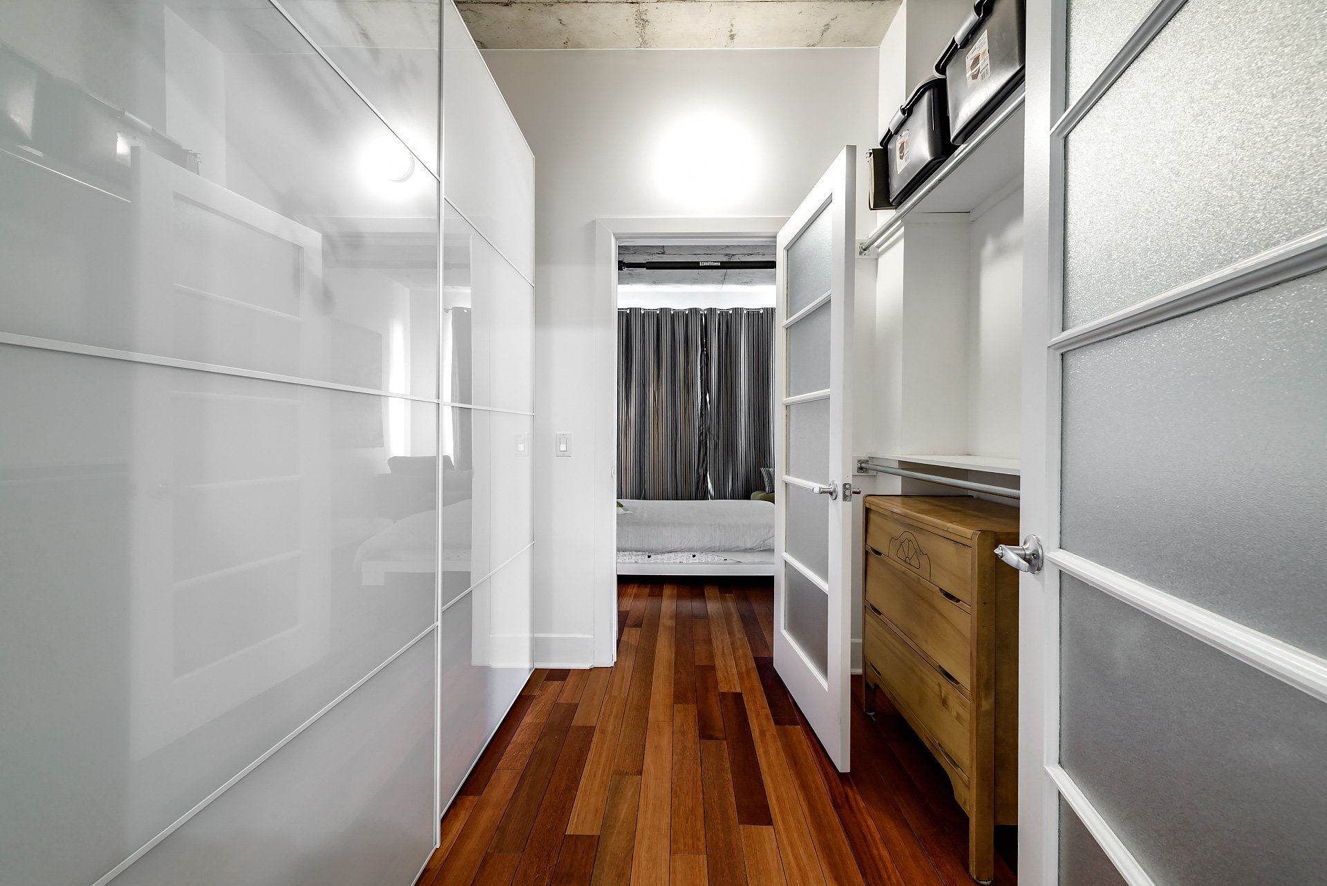 Photo - Penderie (Walk-in)