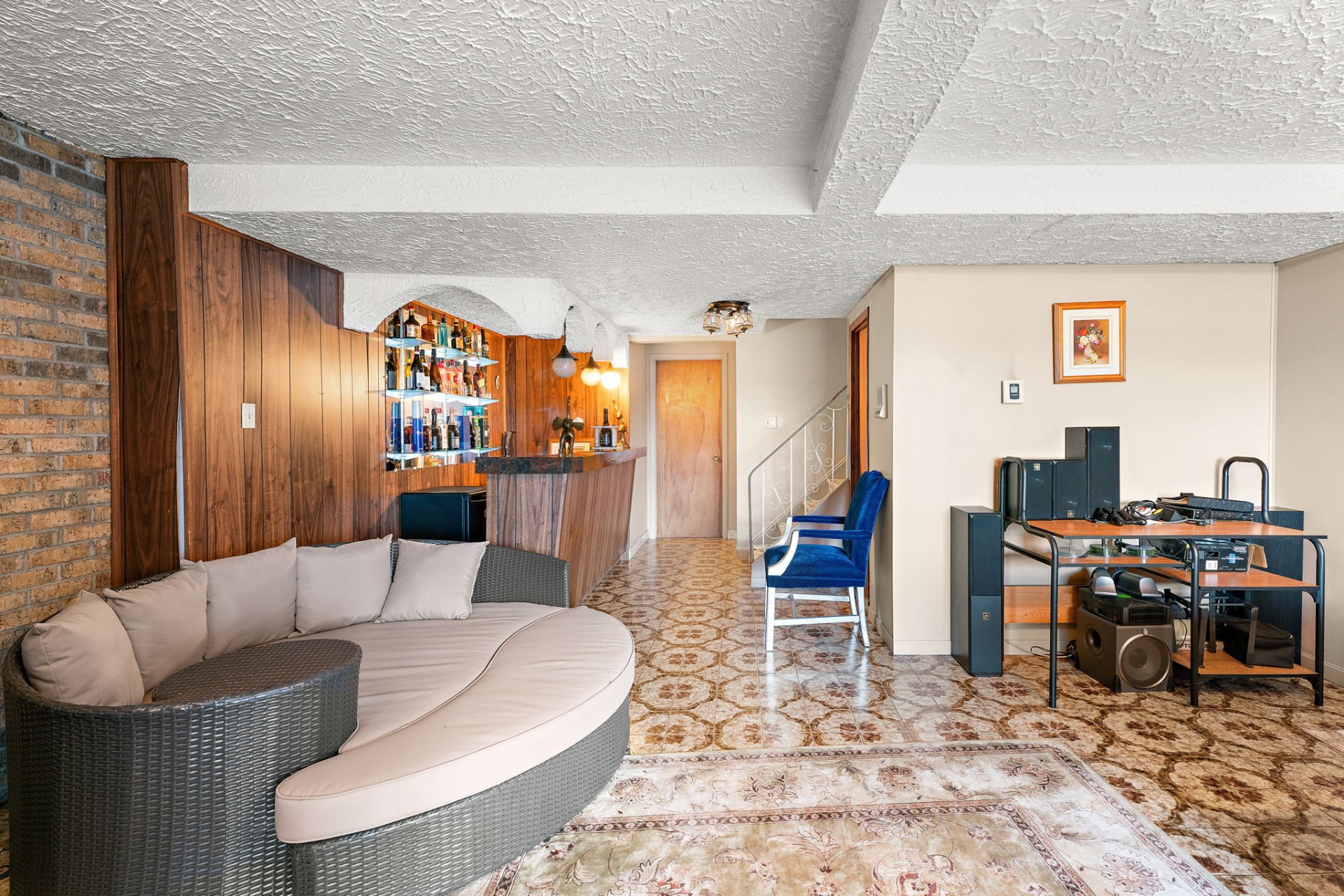 Photo - Basement