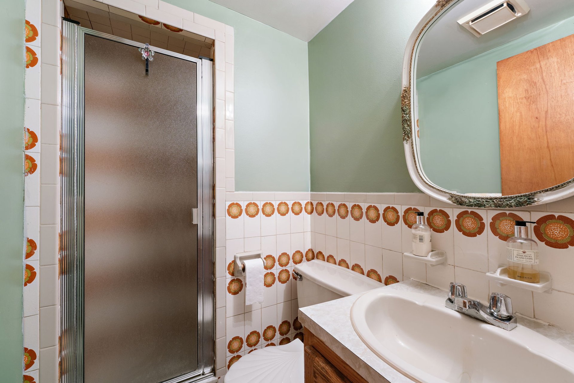 Photo - Bathroom