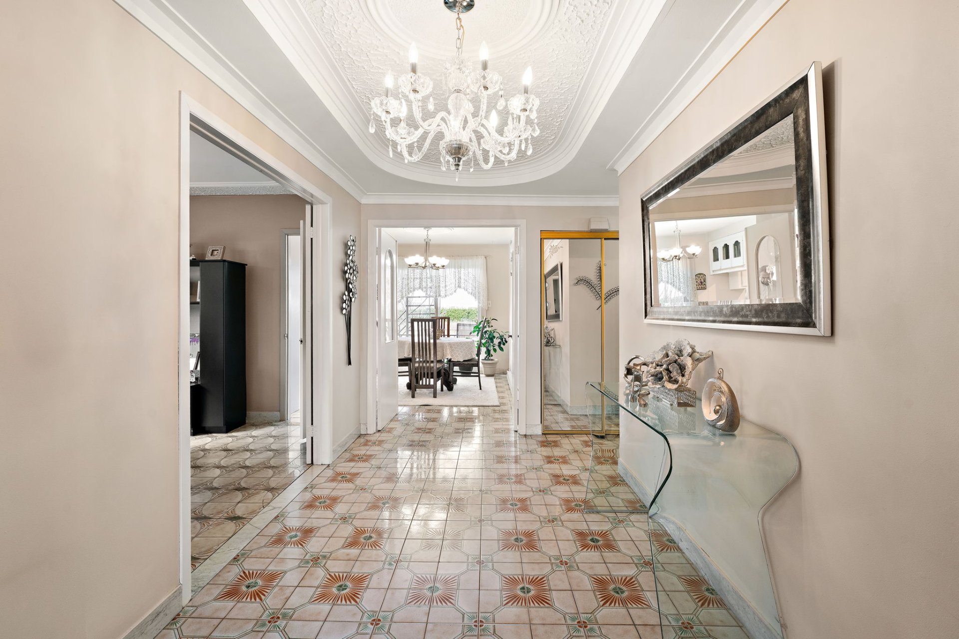 Photo - Hallway