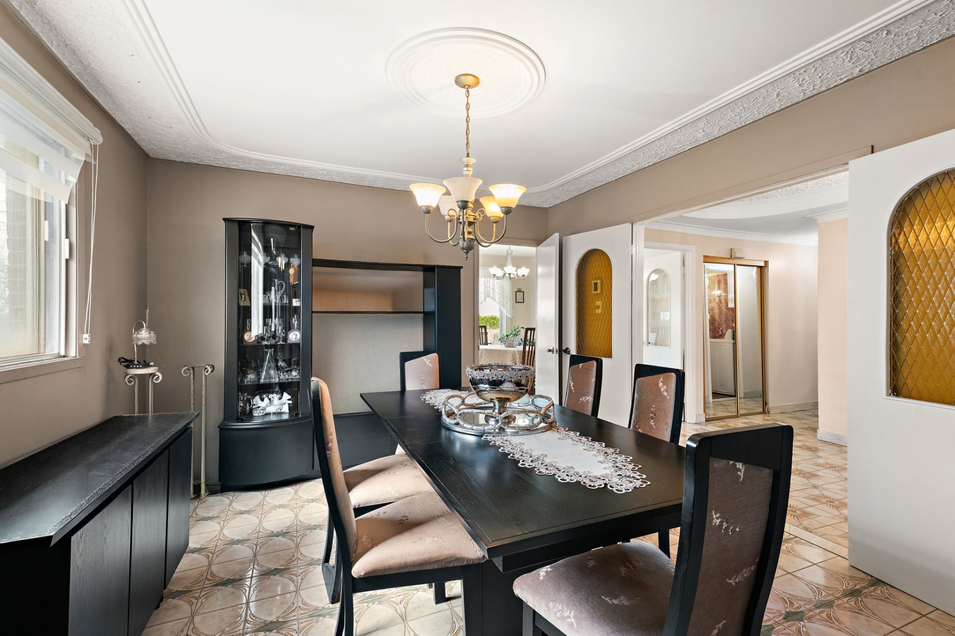 Photo - Dining room