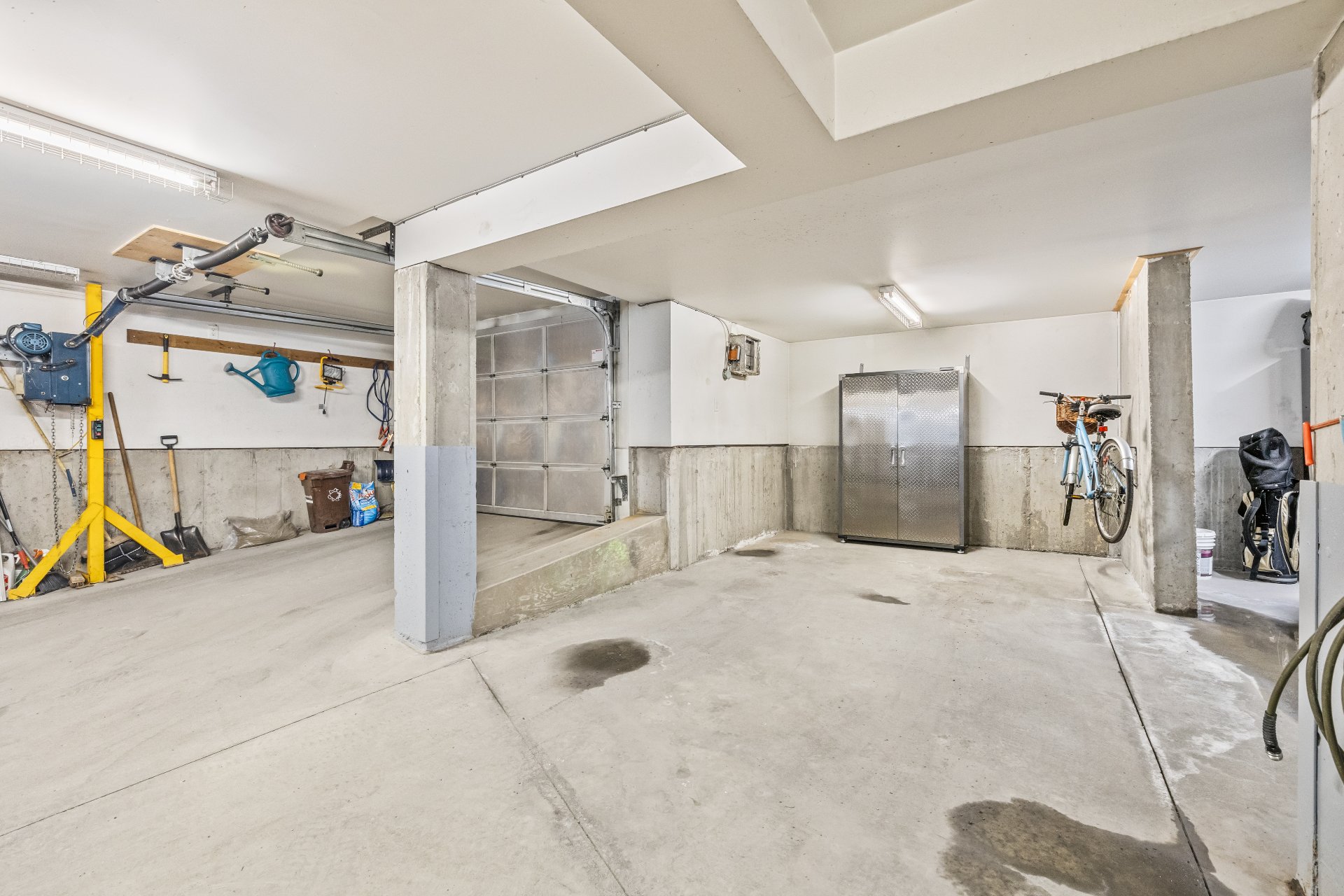 Photo - Stationnement