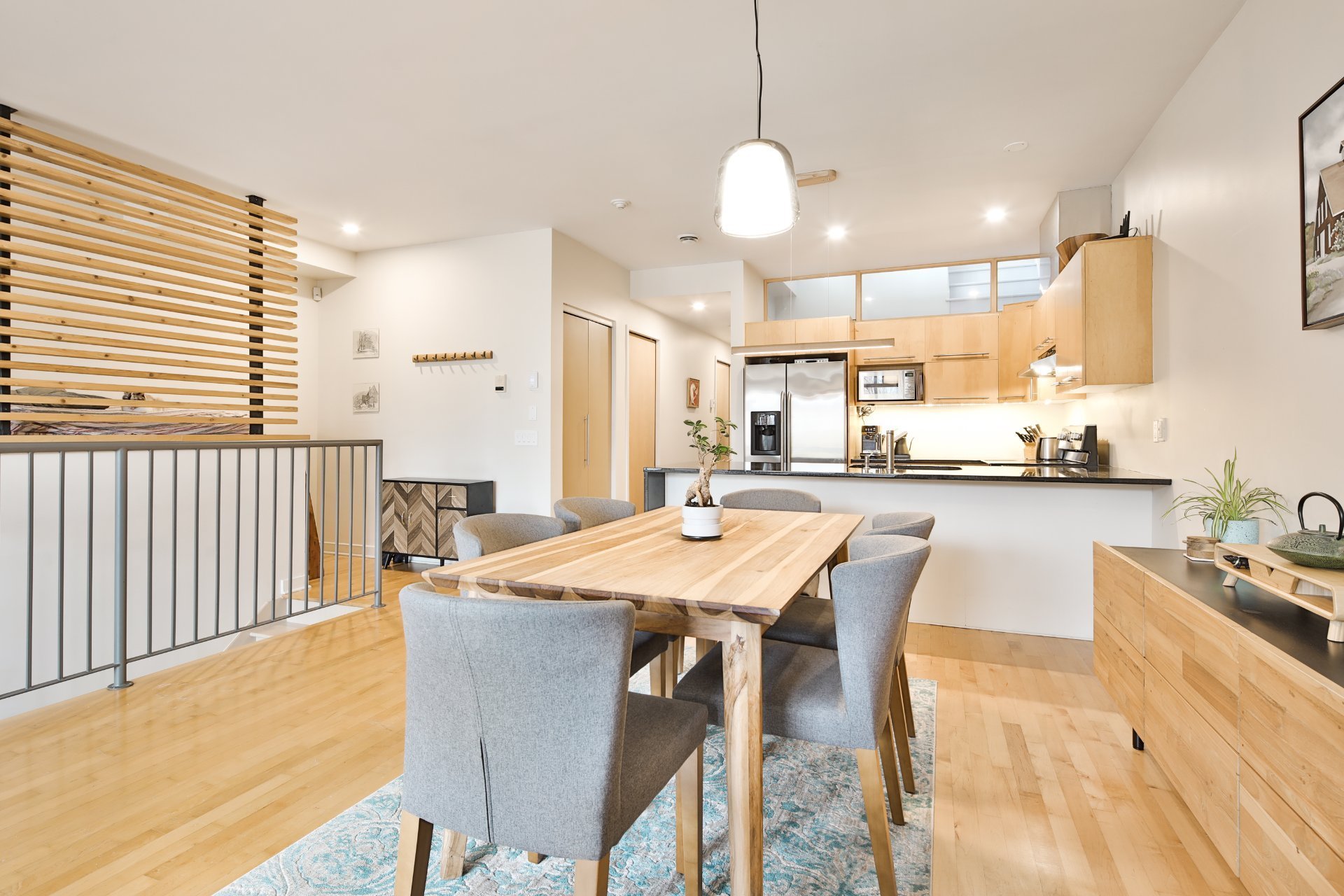 Photo - Salle à manger