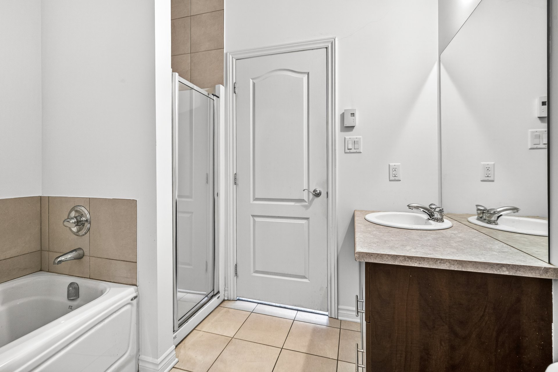 Photo - Bathroom