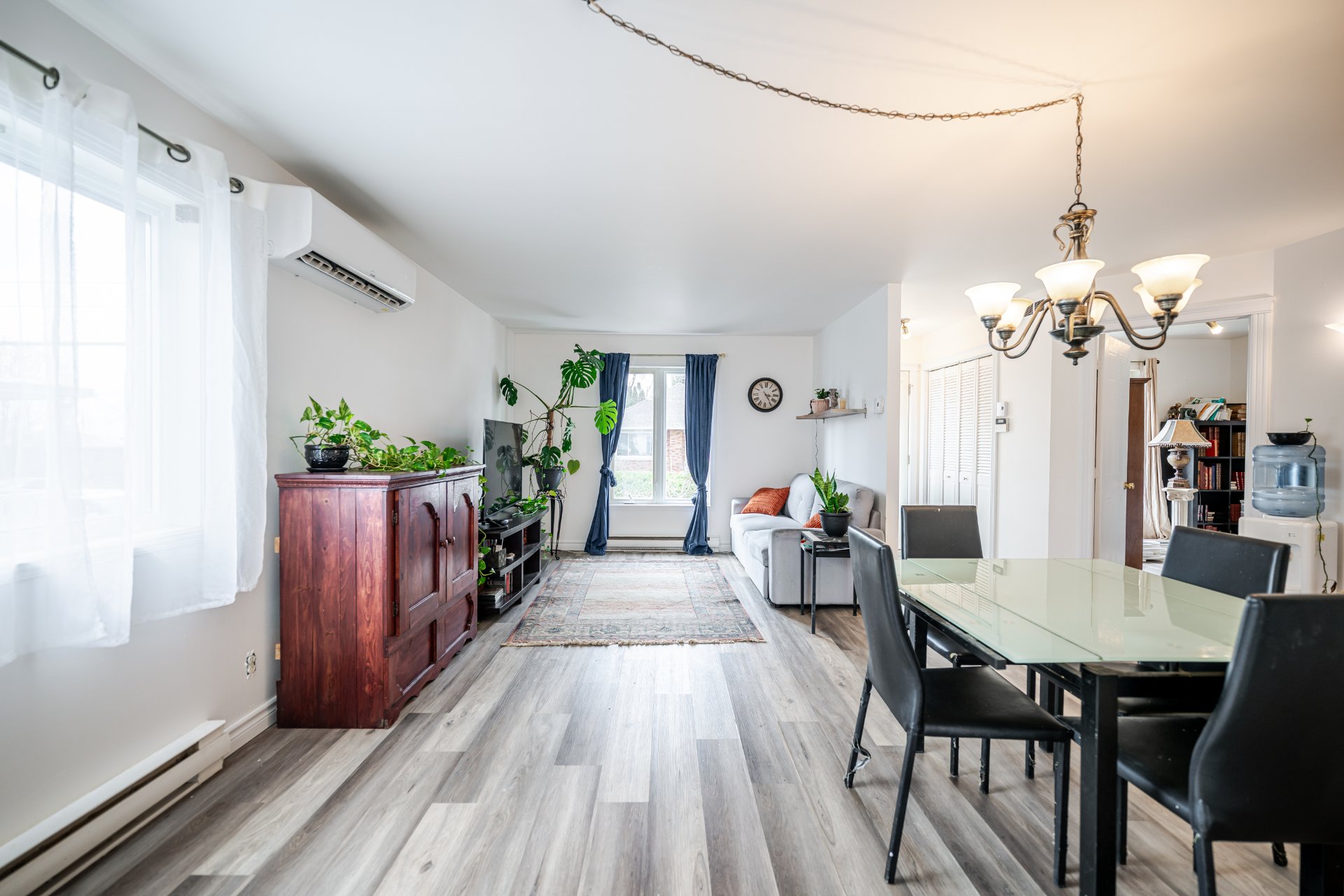 Photo - Salle à manger